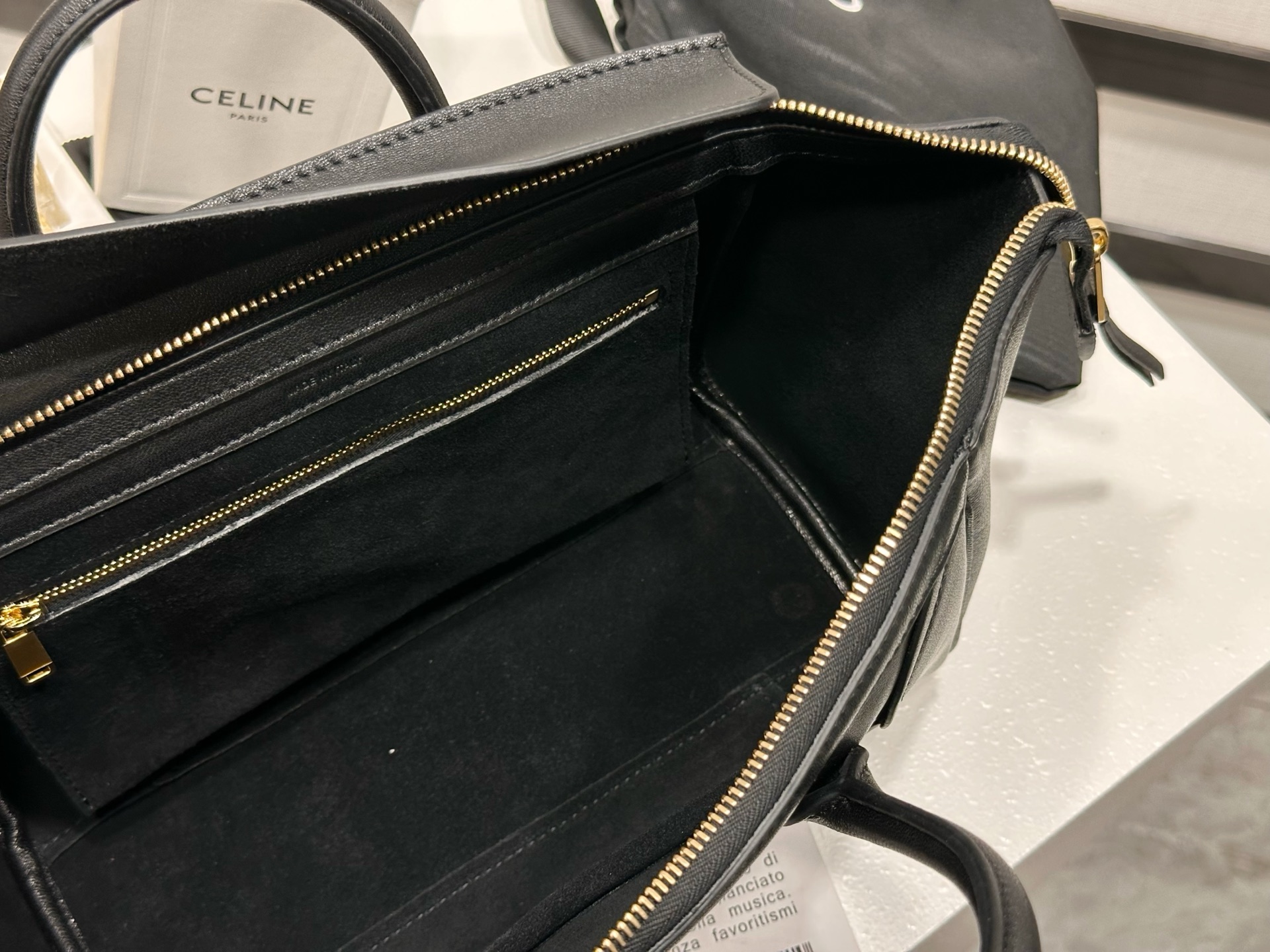 小号 CELINE Luggage 赛琳  单肩 手提包  羊皮 三色 124213
