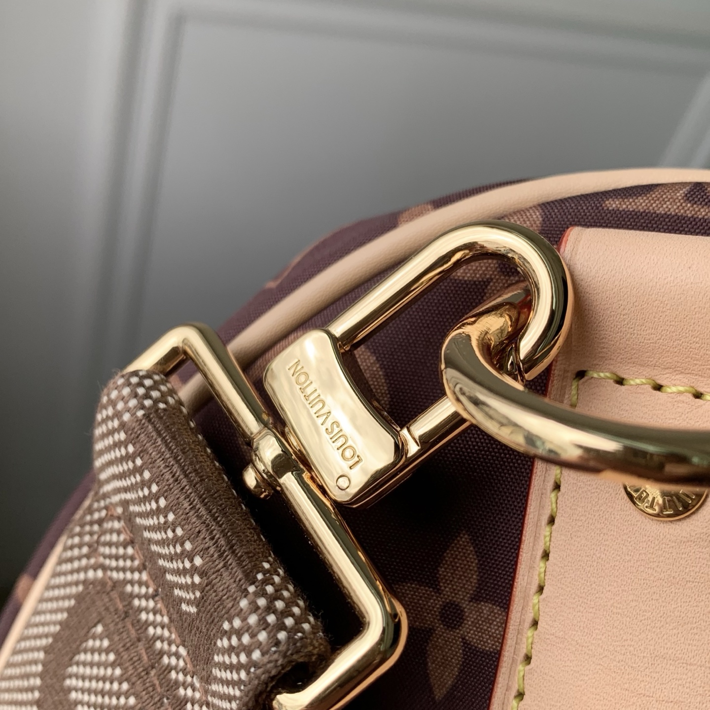 LOUIS VUITTONNANO LV keepall Bandouliere 50  桑蚕丝丝绸拼锦纶  旅行 斜挎手提包 J0-M2A497