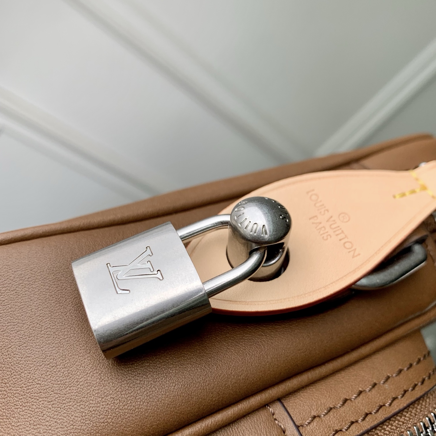 超大号 LOUIS VUITTONNANO LV NiI XL  单肩 手提包 牛皮 焦糖色F0-M27999