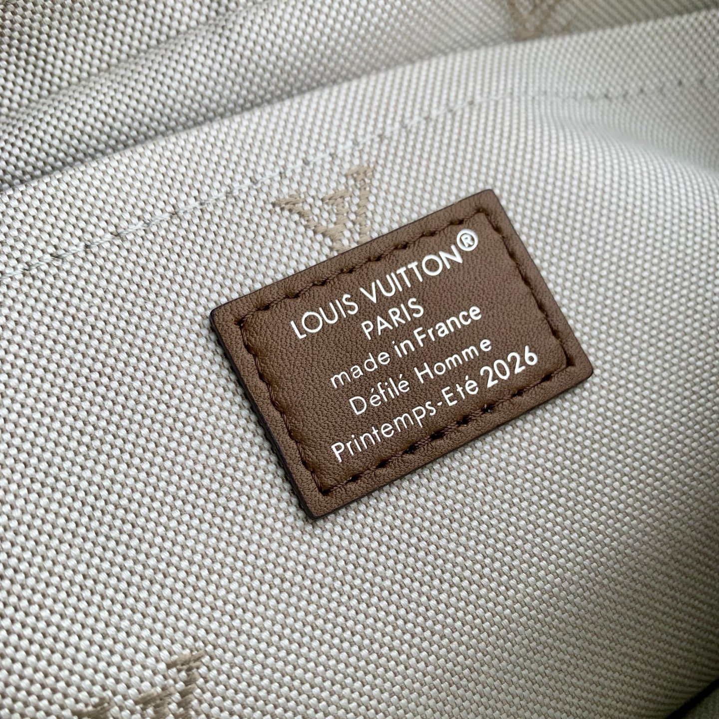 超大号 LOUIS VUITTONNANO LV NiI XL  单肩 手提包 牛皮 焦糖色F0-M27999