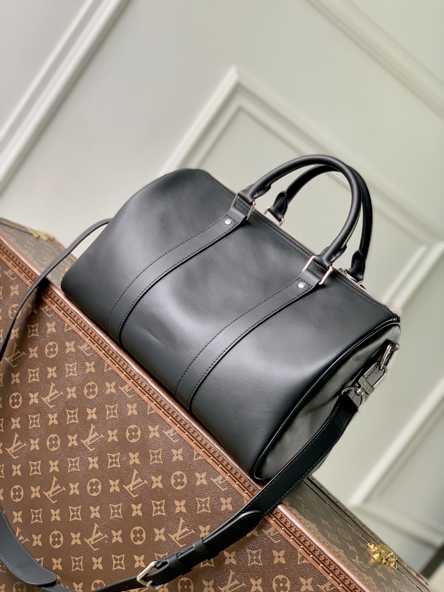35CM LOUIS VUITTONNANO LV keepall CARGO BANDOULIERE 35 单肩 手提包 牛皮 黑色 J0- 