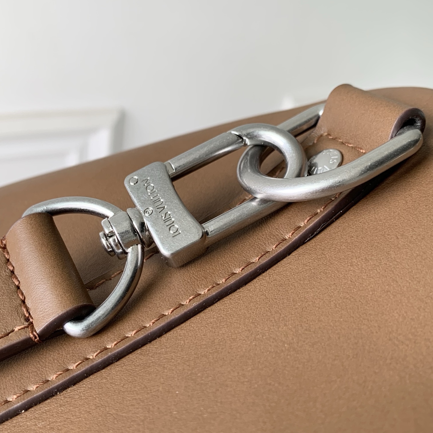 35CM LOUIS VUITTONNANO LV keepall CARGO BANDOULIERE 35 单肩 手提包 牛皮 焦糖色J0-M28100