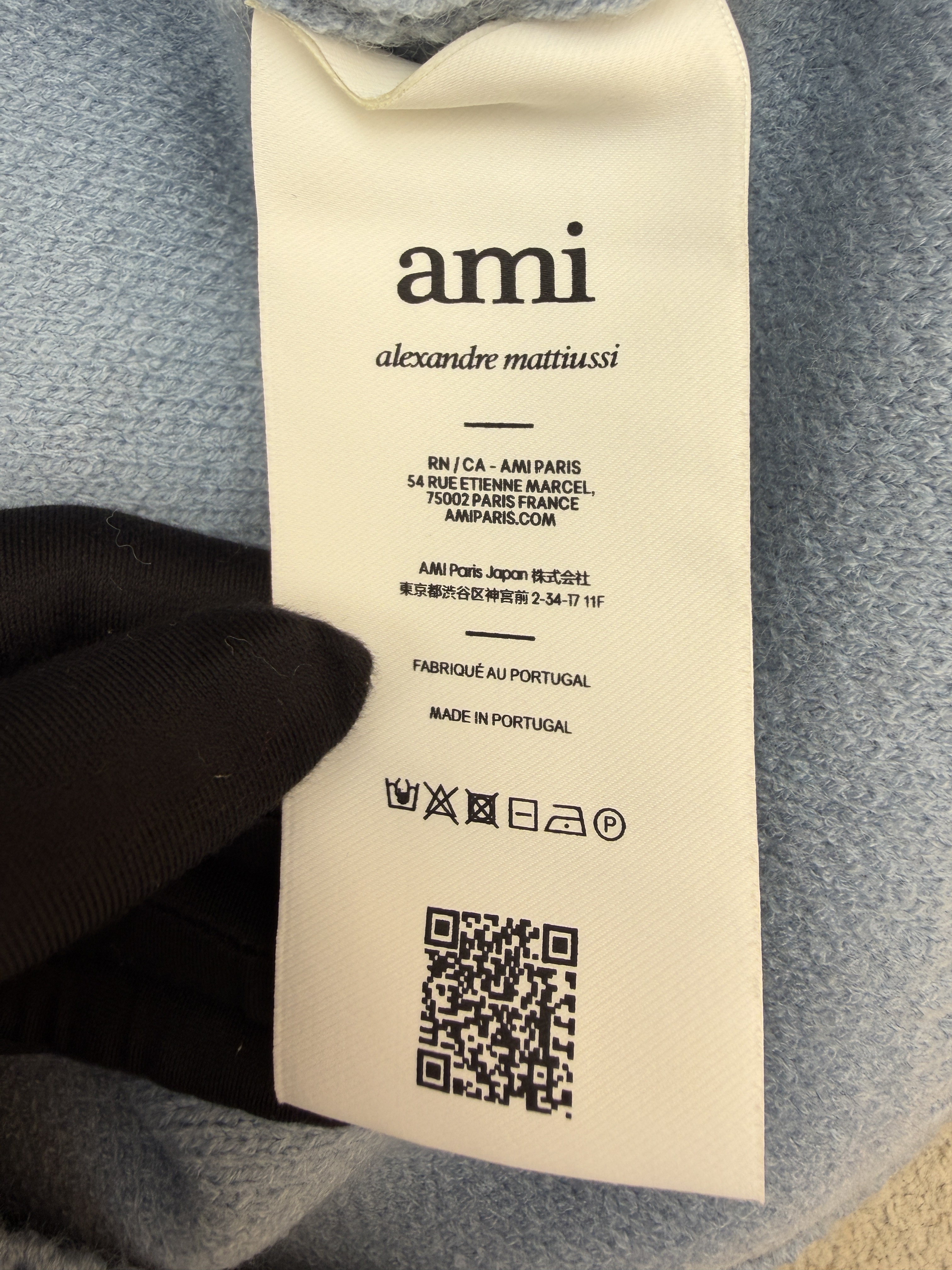 AMIPARIS 白色爱心提花圆领毛衣 套头 针织衫 外套 长袖 秋冬 灰色 黄色 藏蓝色 红色 蓝色  B0