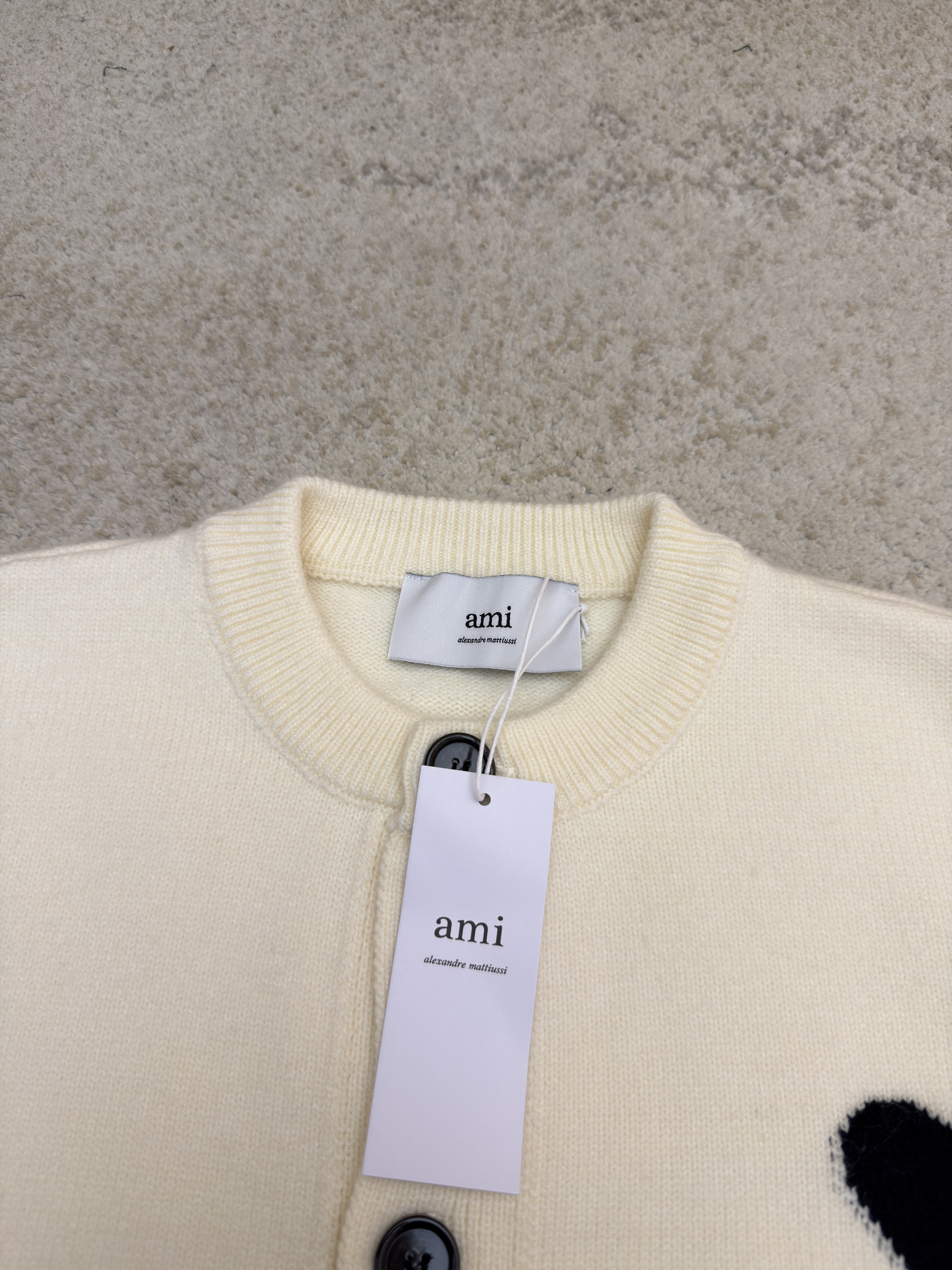 AMIPARIS 爱心提花针织开衫 毛衣 针织衫 外套 长袖 秋冬 藏蓝色 灰色 米白色 B0