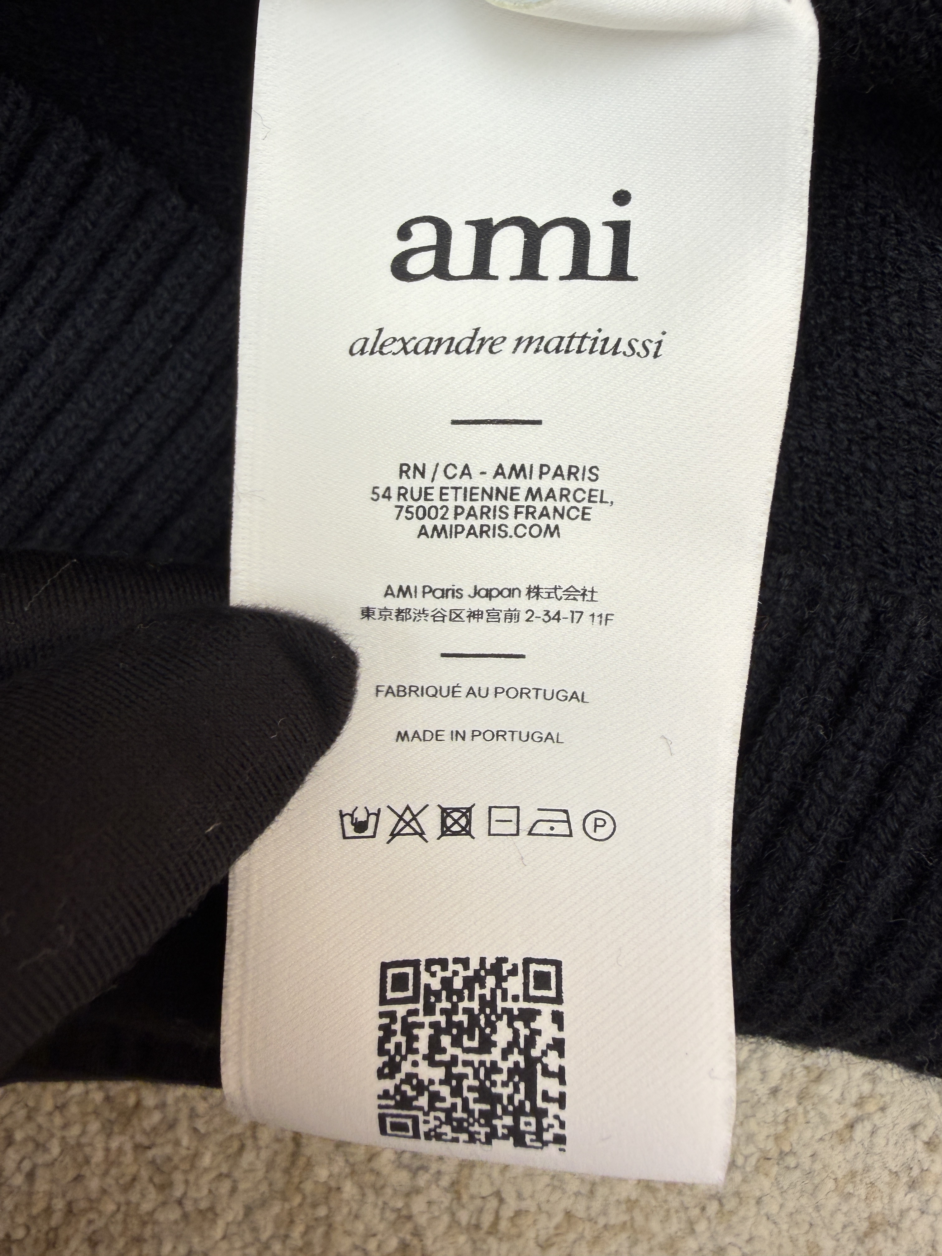 AMIPARIS 红色爱心提花V领针织开衫 毛衣 针织衫 外套 长袖 秋冬 灰色 黑色 米白色 B0