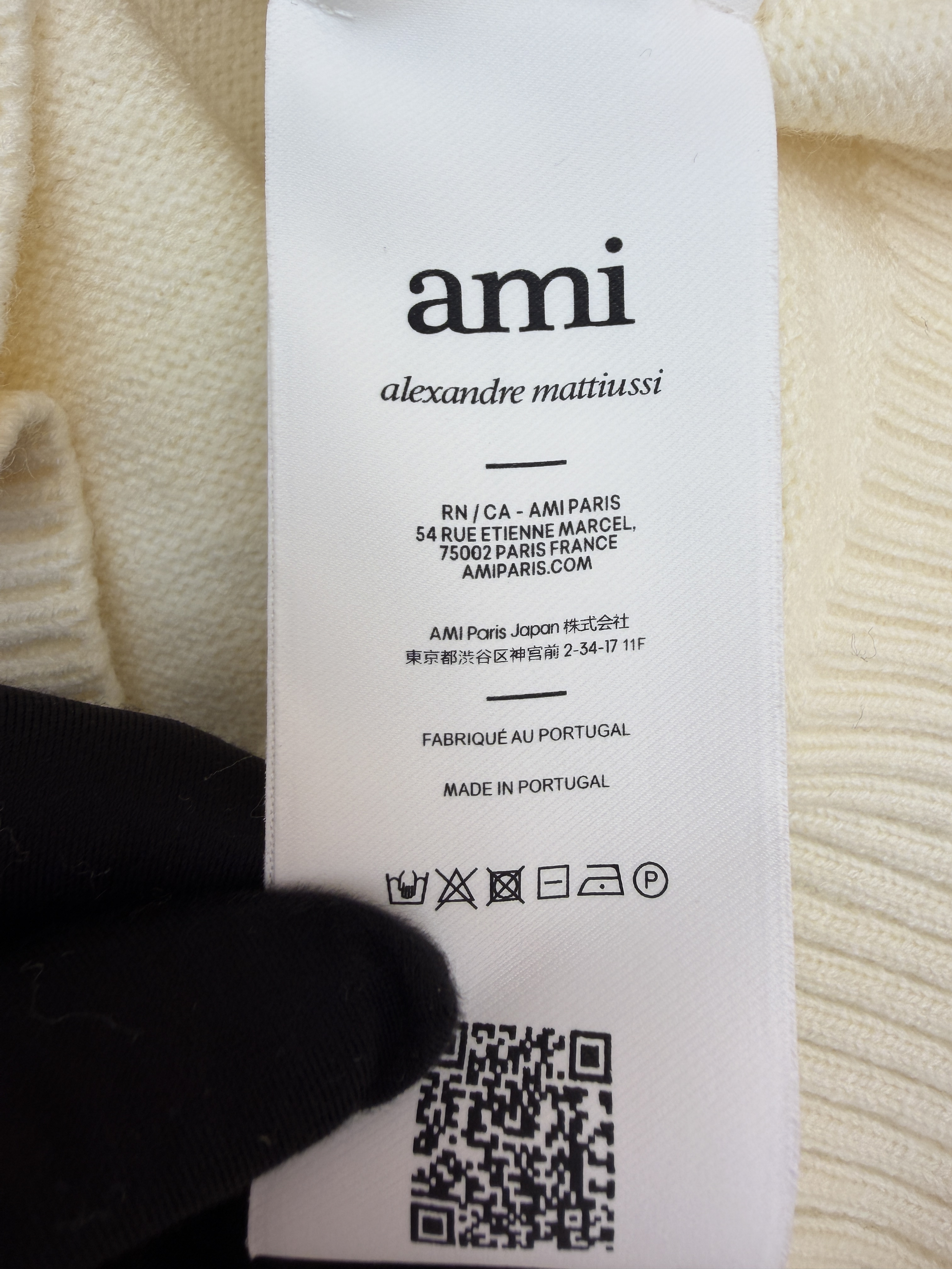 AMIPARIS 红色爱心提花V领针织开衫 毛衣 针织衫 外套 长袖 秋冬 灰色 黑色 米白色 B0