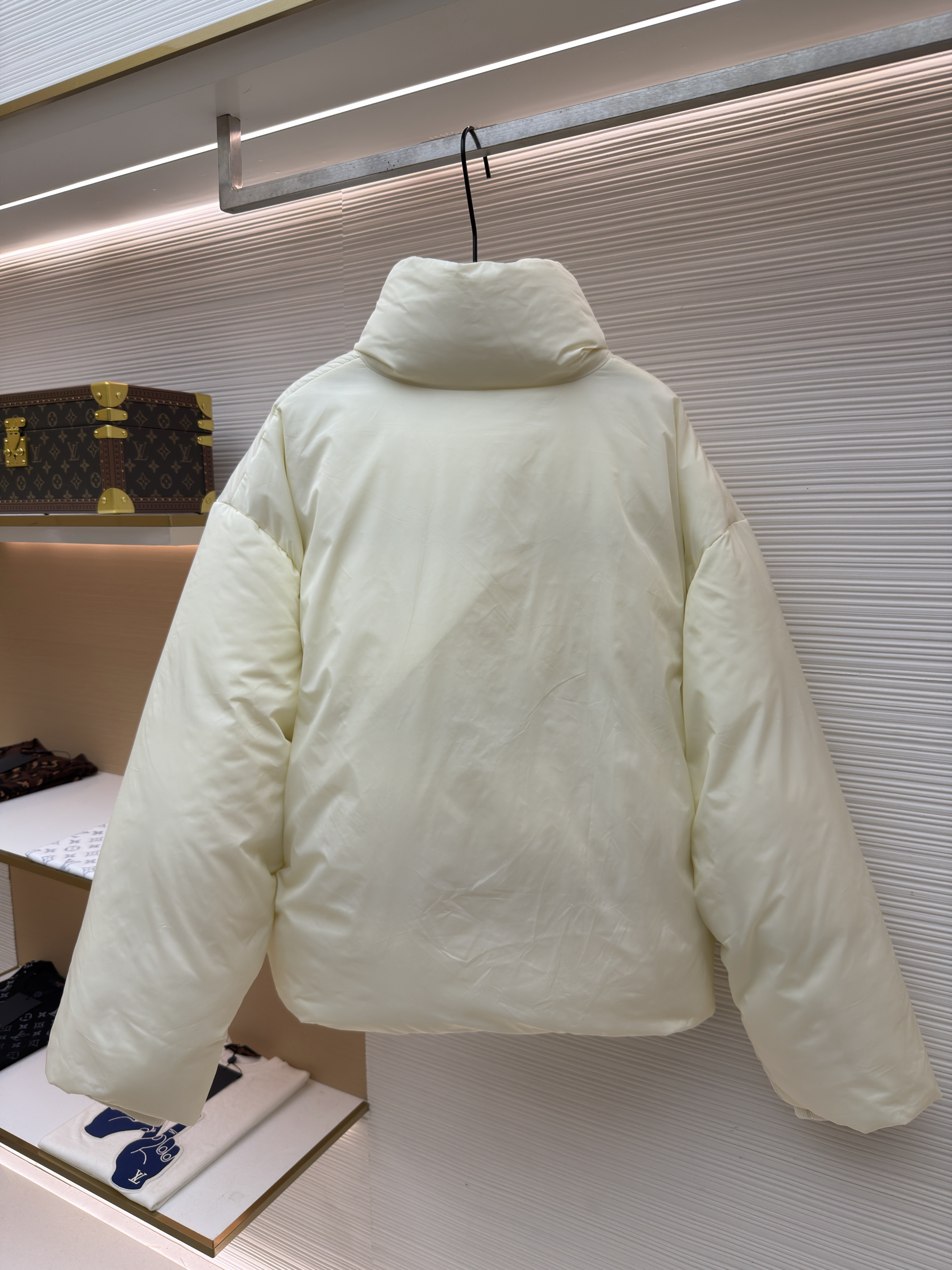 AMIPARIS 爱心刺绣立领羽绒服 外套 夹克 长袖 保暖 秋冬 白色 黑色 C5