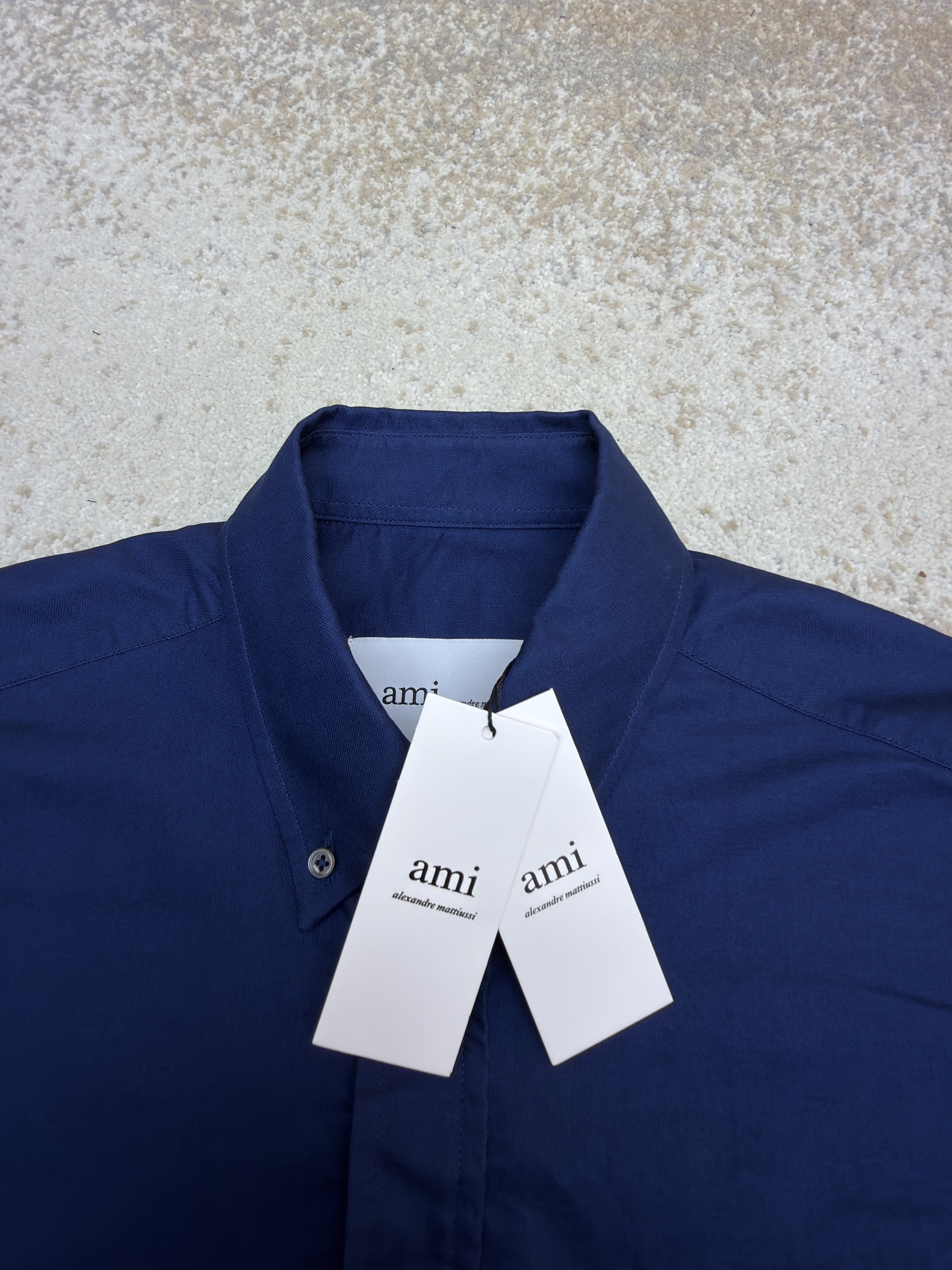 AMIPARIS 爱心刺绣口袋衬衫 外套 长袖 秋冬 杏色 藏蓝色 B0