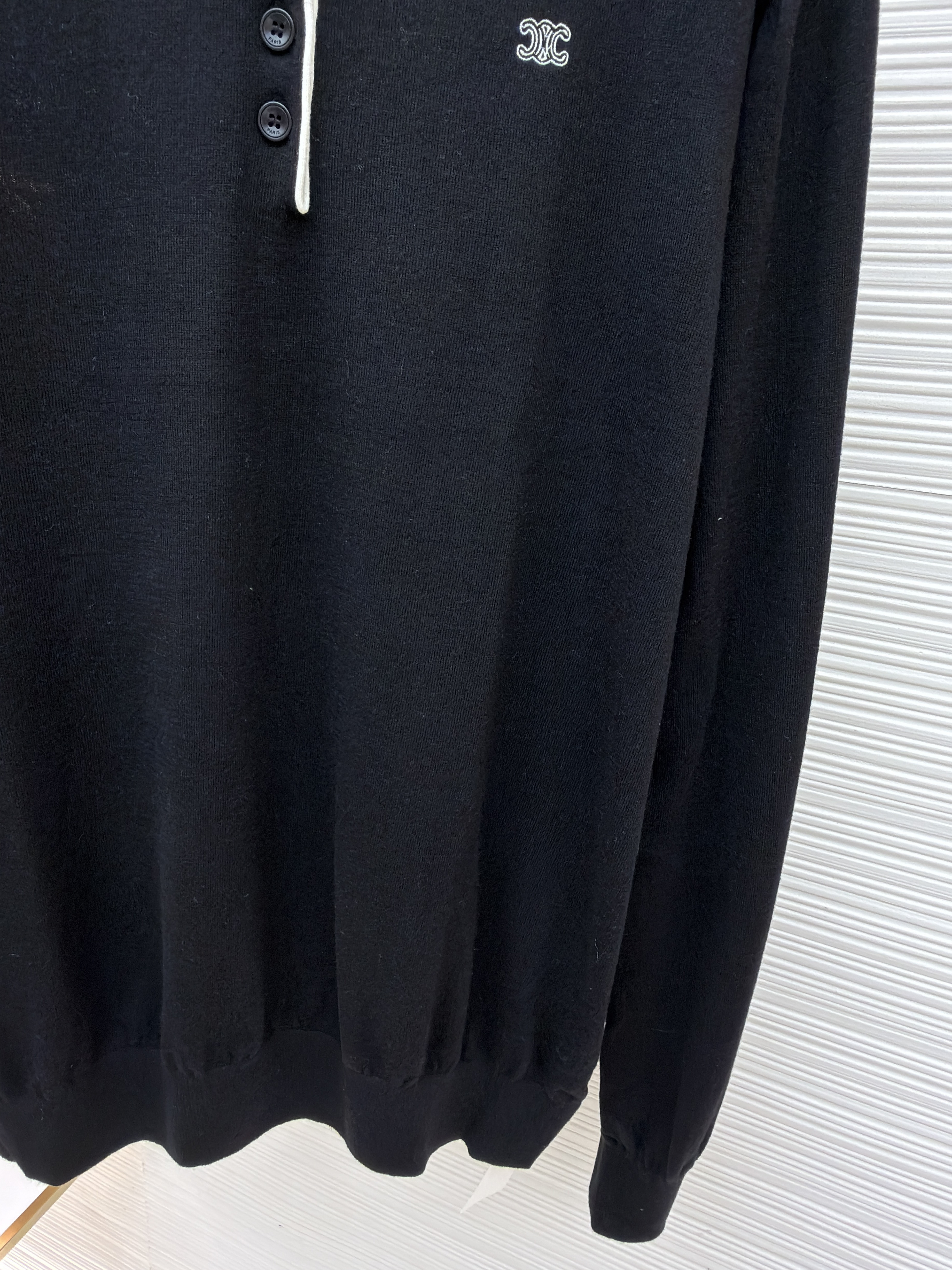 CELINE 赛琳 撞色纽扣羊毛刺绣Polo领毛衣 针织衫 外套 长袖 黑色 灰色 B0