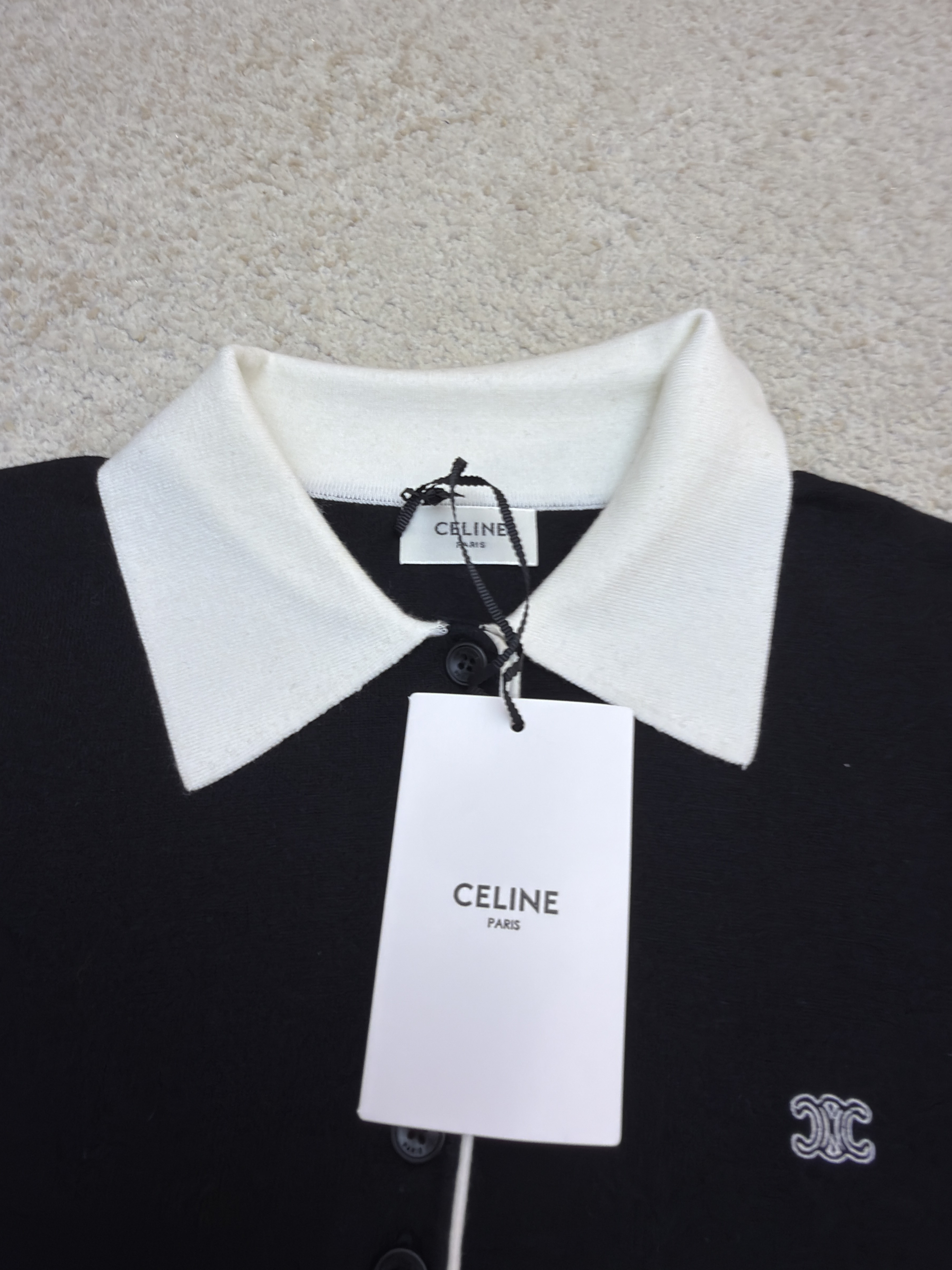 CELINE 赛琳 撞色纽扣羊毛刺绣Polo领毛衣 针织衫 外套 长袖 黑色 灰色 B0