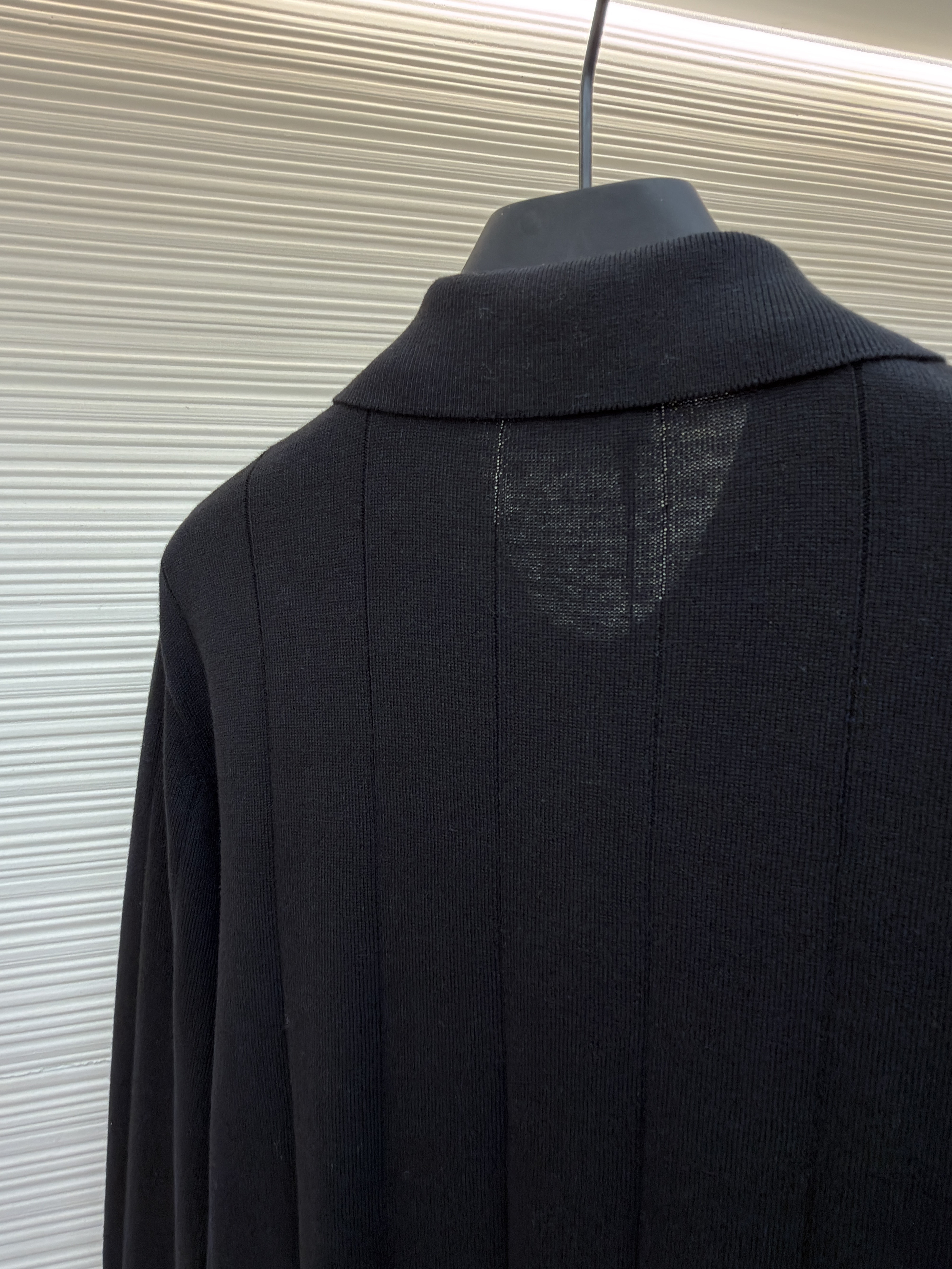 CELINE 赛琳 刺绣套头Polo领针织毛衣 针织衫 外套 长袖 灰色 黑色 B2