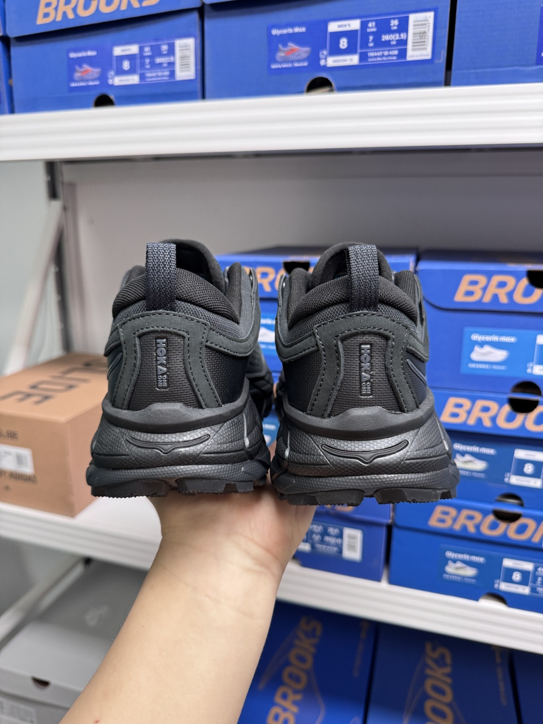 防水版HOKA ONE ONE Tor Ultra Low Gore-Tex  托亚 低筒 戶外 登山 防水 跑步鞋 户外鞋 男鞋 黑色1130310
