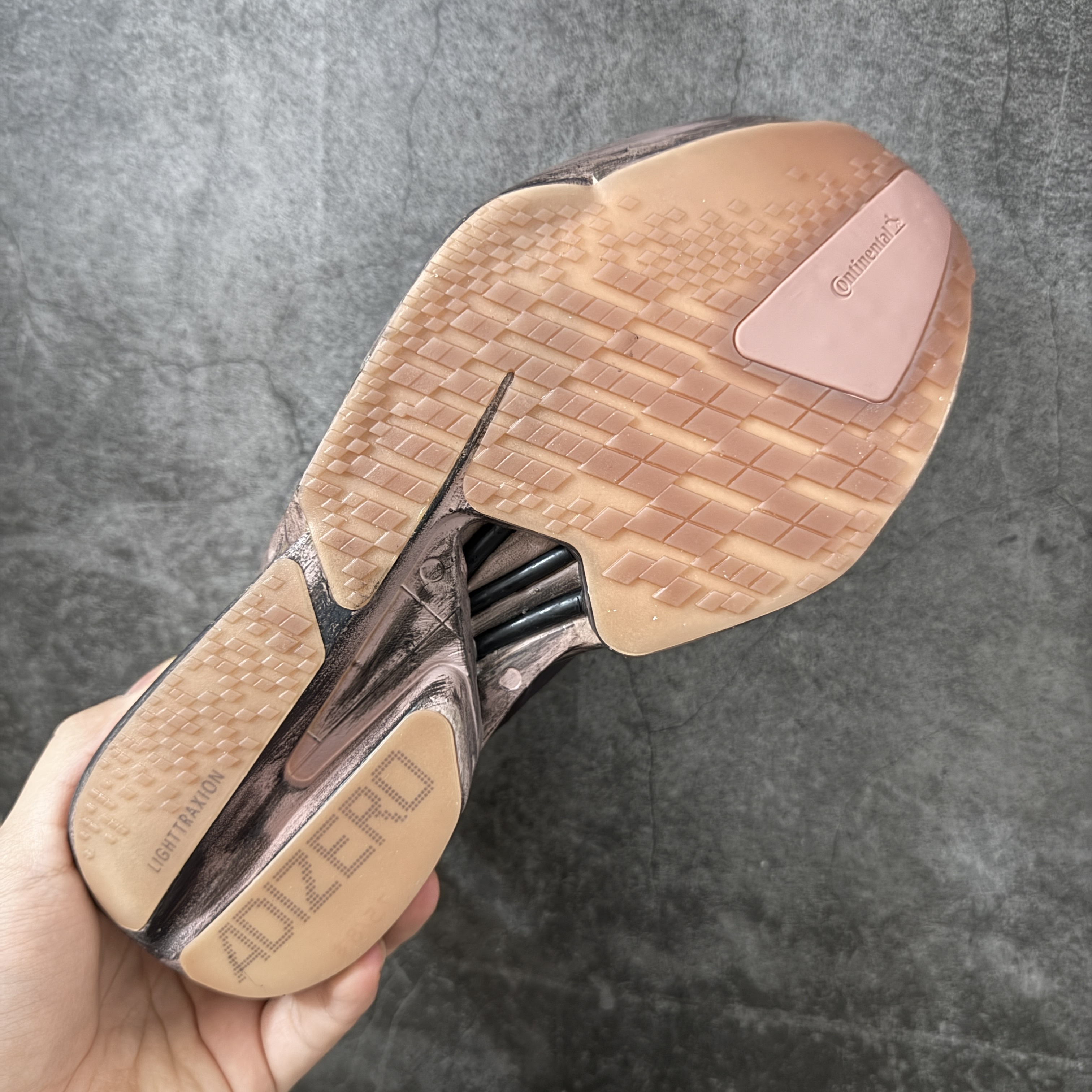  Y3 Adizero Adios Pro 4  低筒 舒适百搭 防滑耐磨 马拉松 训练竞速 跑步鞋 女款 男款 波鞋 红色 KI7791