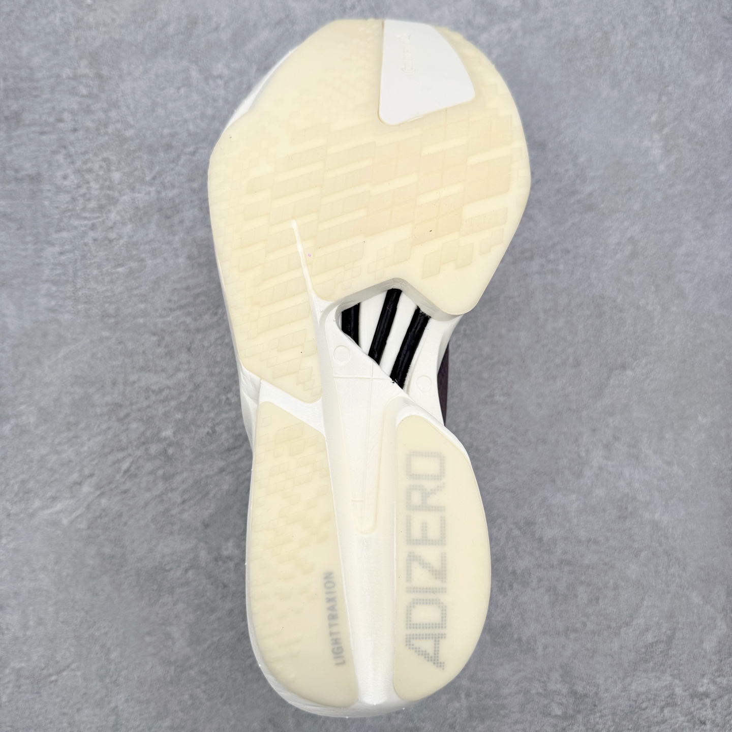 Y3 Adizero Adios Pro 4  低筒 舒适百搭 防滑耐磨 马拉松 训练竞速 跑步鞋 女款 男款 波鞋 银白KZ9045