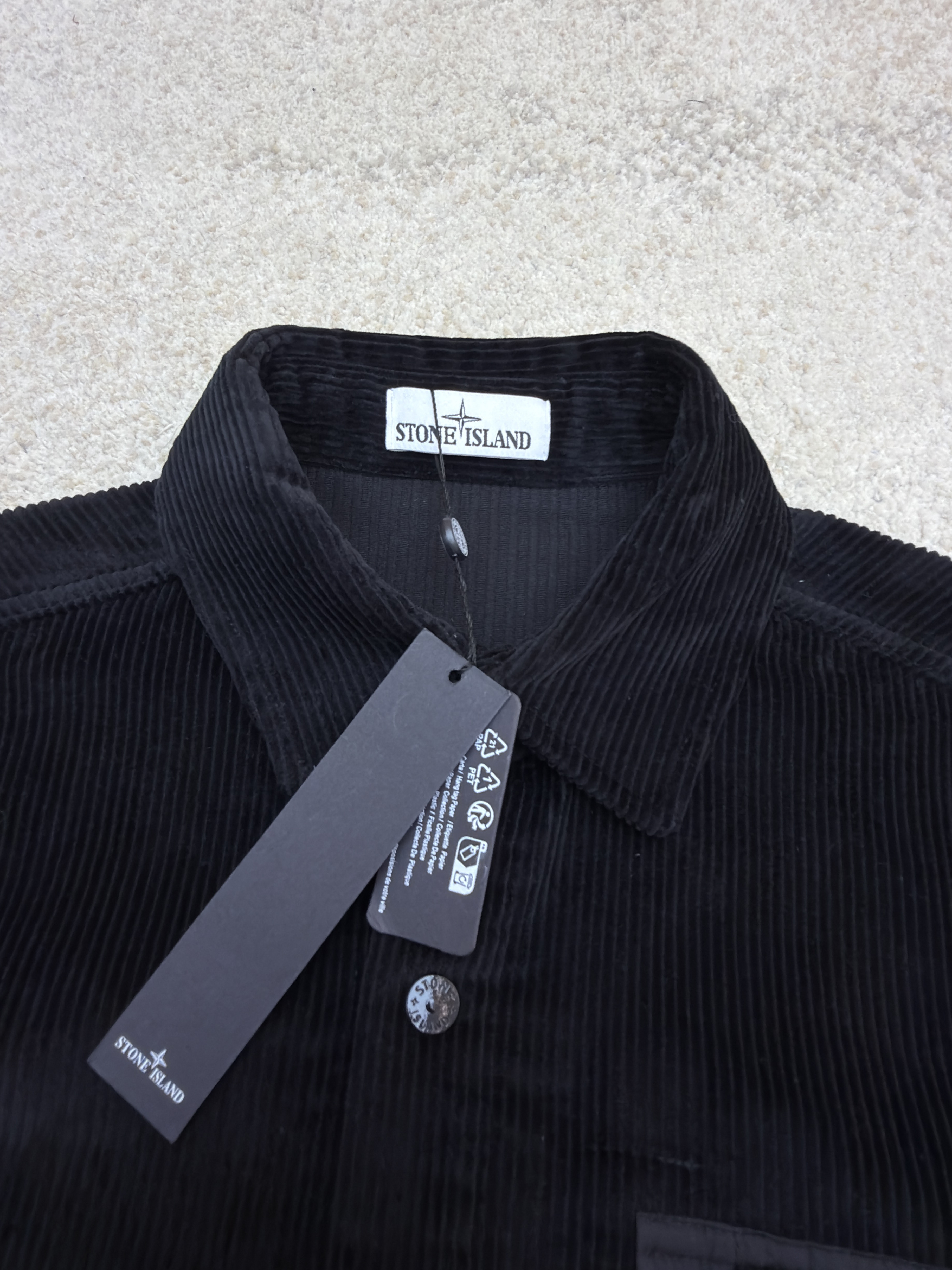 STONE ISLAND 石头岛 灯芯绒徽章口袋衬衫外套 夹克 长袖 黑色 米白色 B0