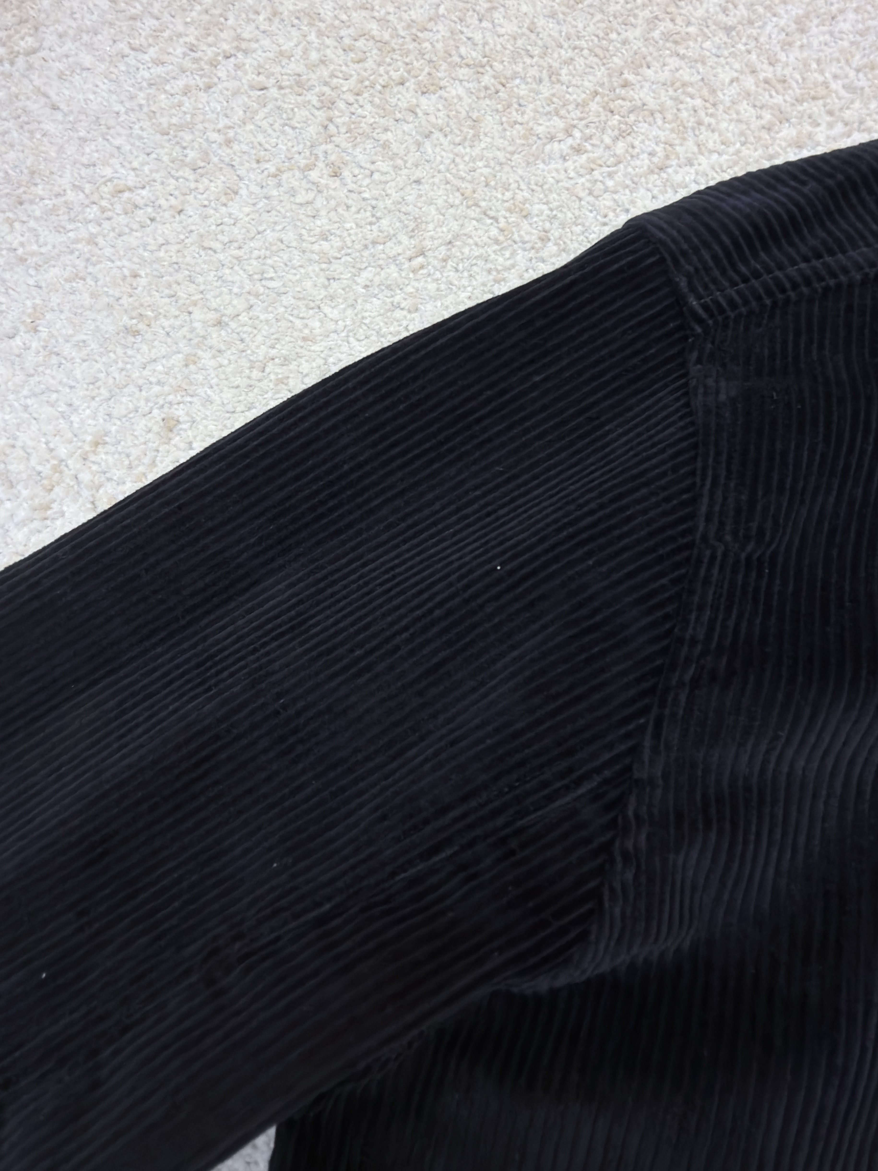 STONE ISLAND 石头岛 灯芯绒徽章口袋衬衫外套 夹克 长袖 黑色 米白色 B0