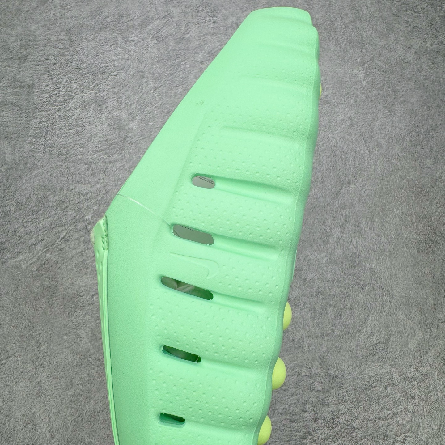 Nike Mind 001 按摩鞋 舒适柔软 包头 拖鞋男女同款  黄瓜绿 HQ4307-302