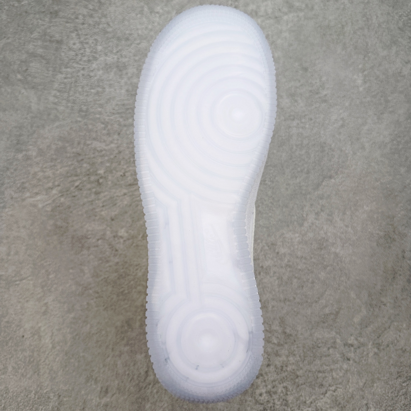 Air Force 1 Low AF1  空军 低筒 板鞋 休闲鞋 运动鞋 男鞋 波鞋 IV4453-100