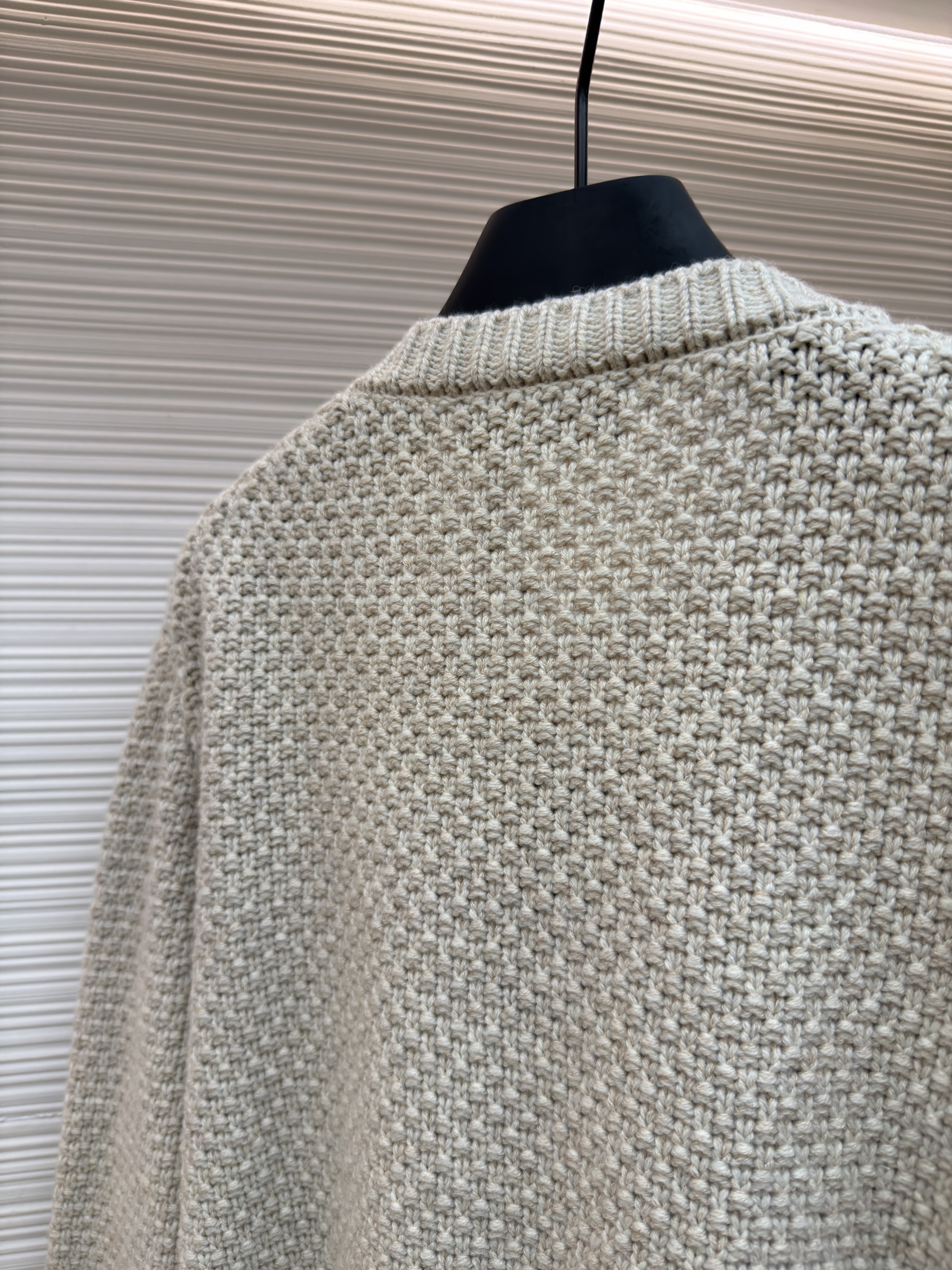 Loro Piana LP 圆领针织开衫 毛衣 针织衫 外套 长袖 秋冬 杏色 B0