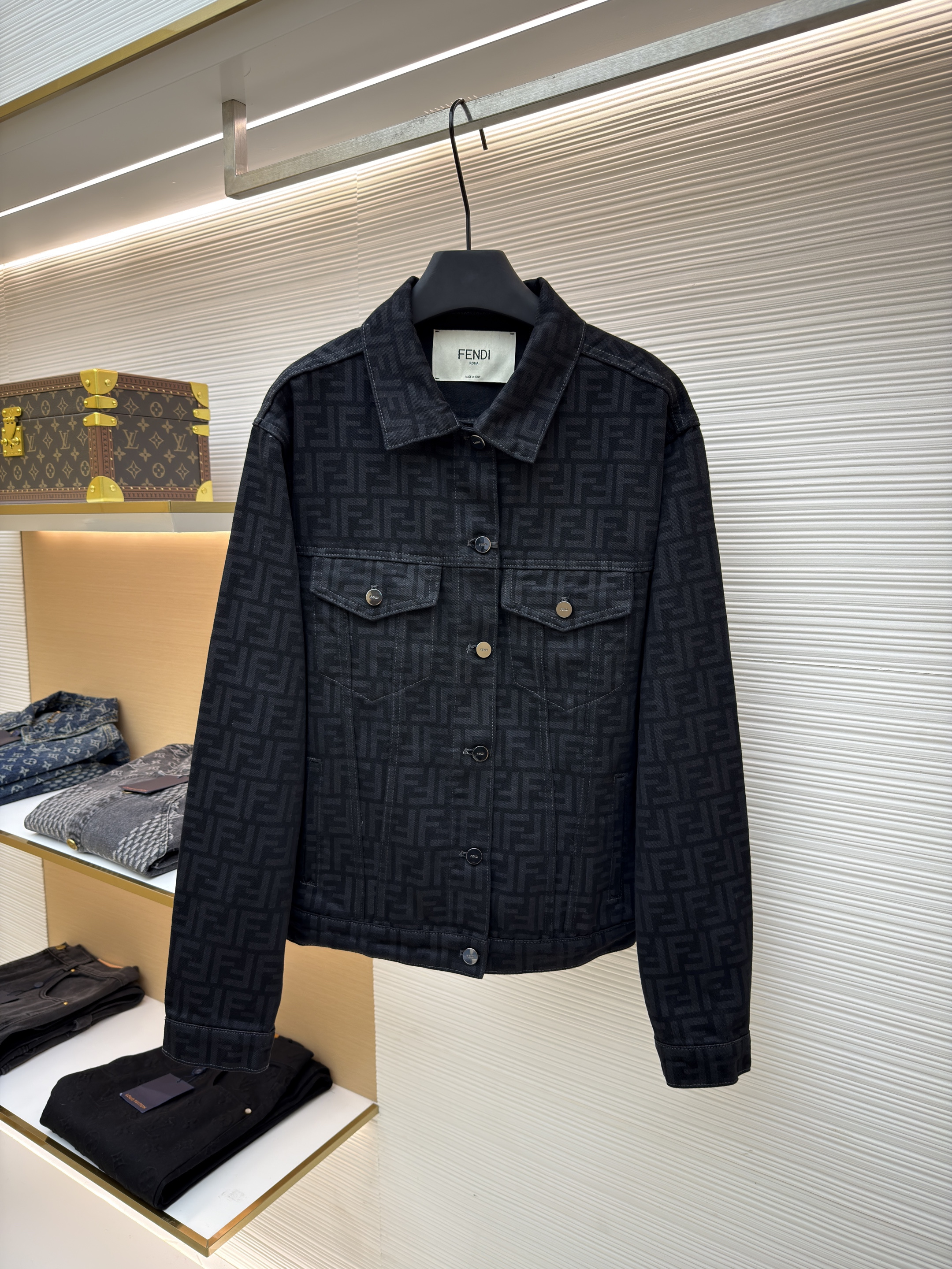 FENDI 芬迪 FF满印牛仔外套 夹克 长袖 秋冬 黑色 C0