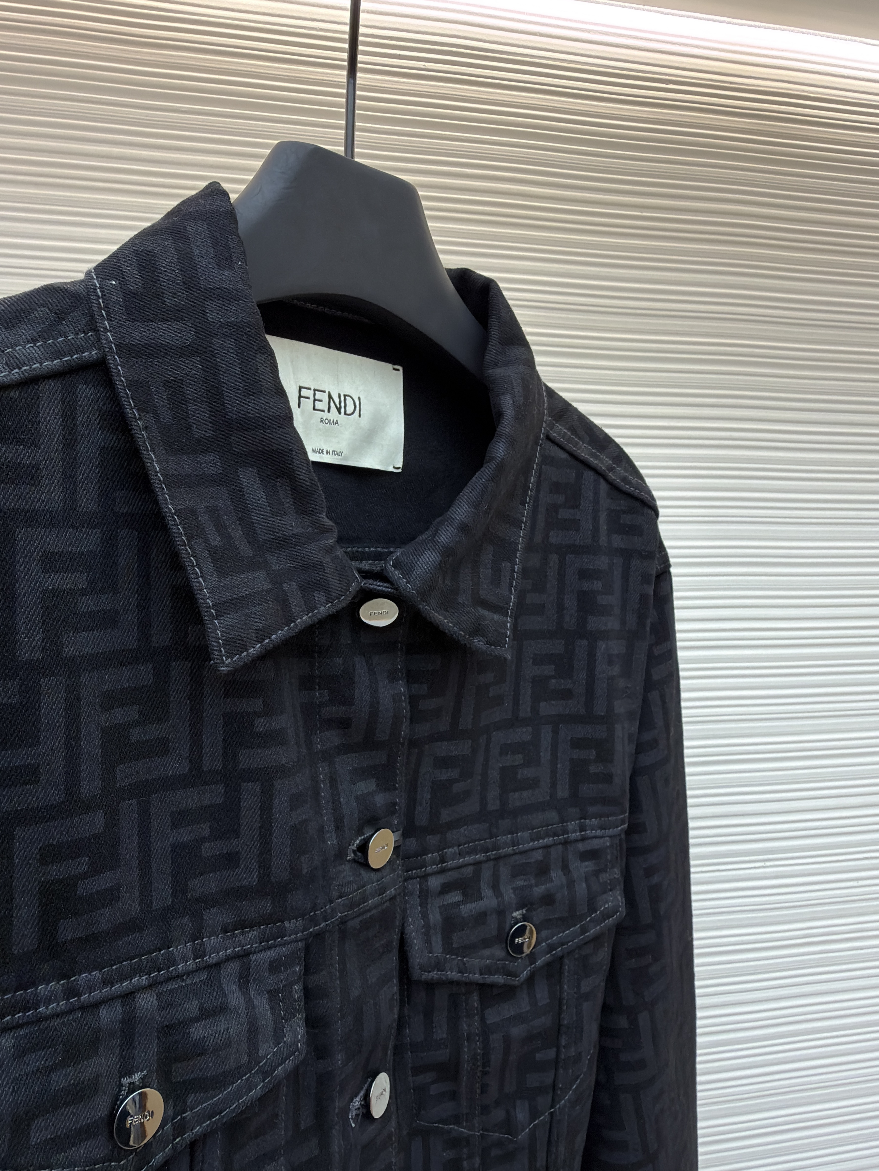 FENDI 芬迪 FF满印牛仔外套 夹克 长袖 秋冬 黑色 C0