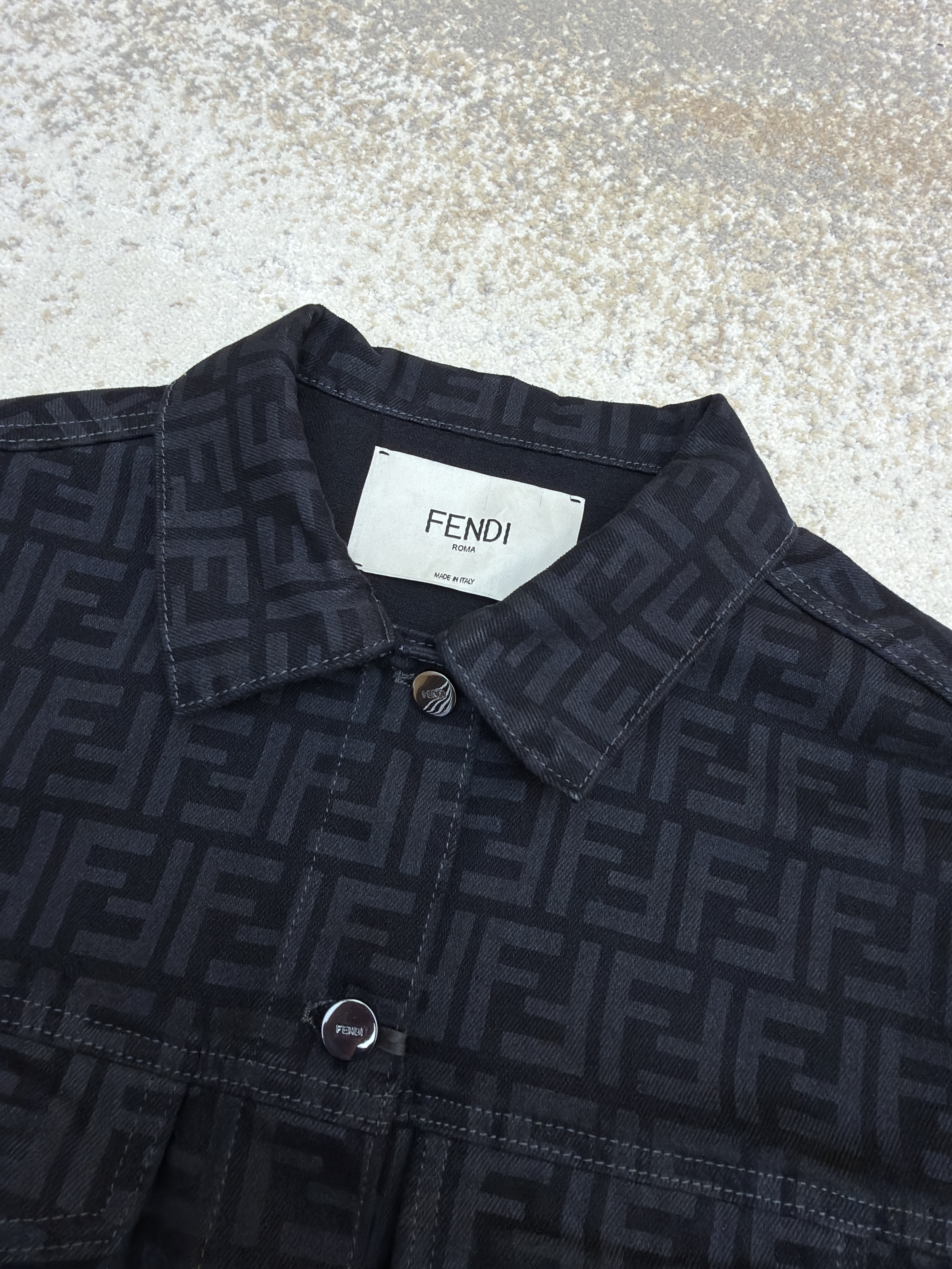 FENDI 芬迪 FF满印牛仔外套 夹克 长袖 秋冬 黑色 C0