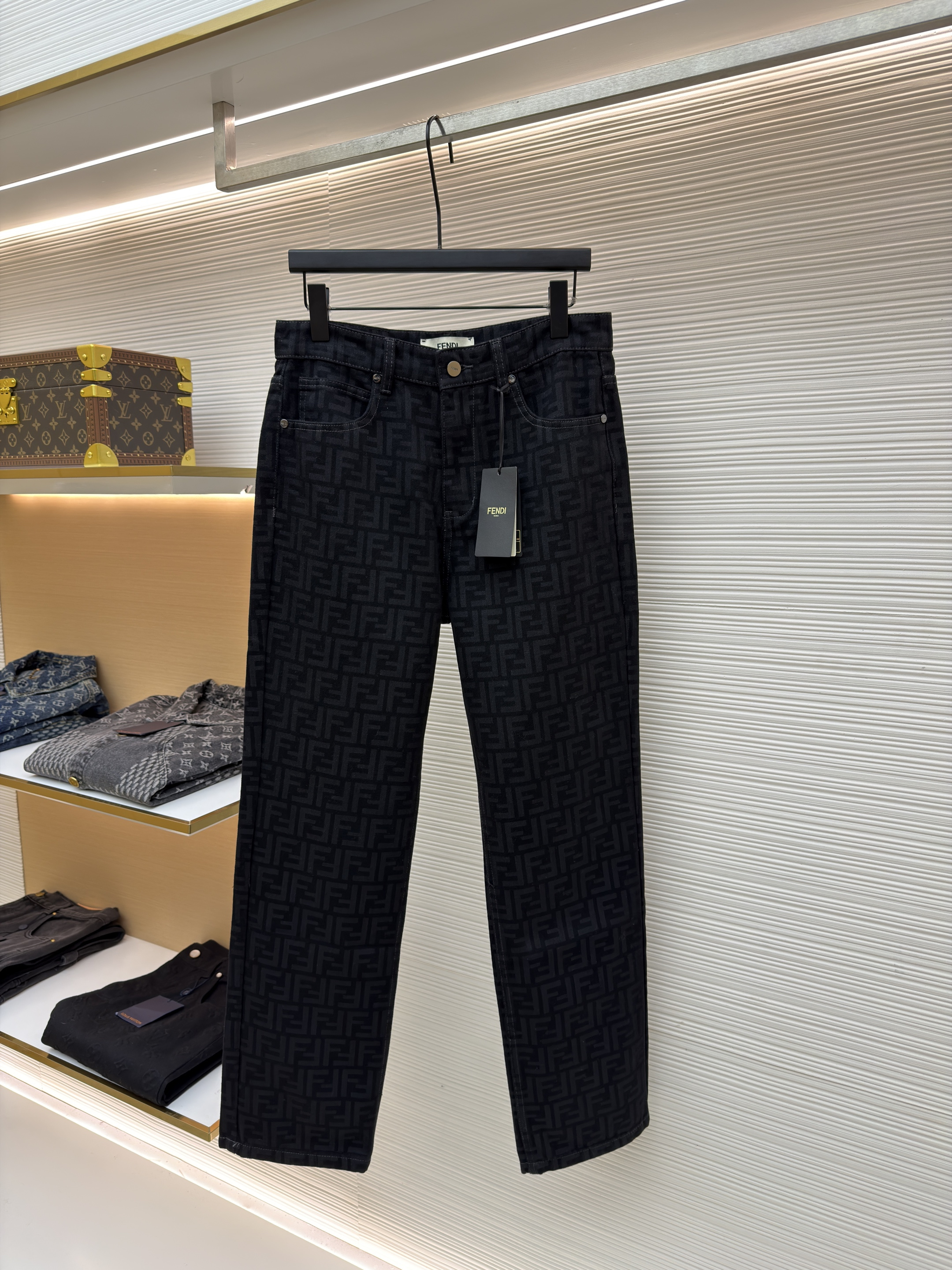 FENDI 芬迪 FF满印牛仔裤 长裤 裤子 休闲裤 黑色 B5