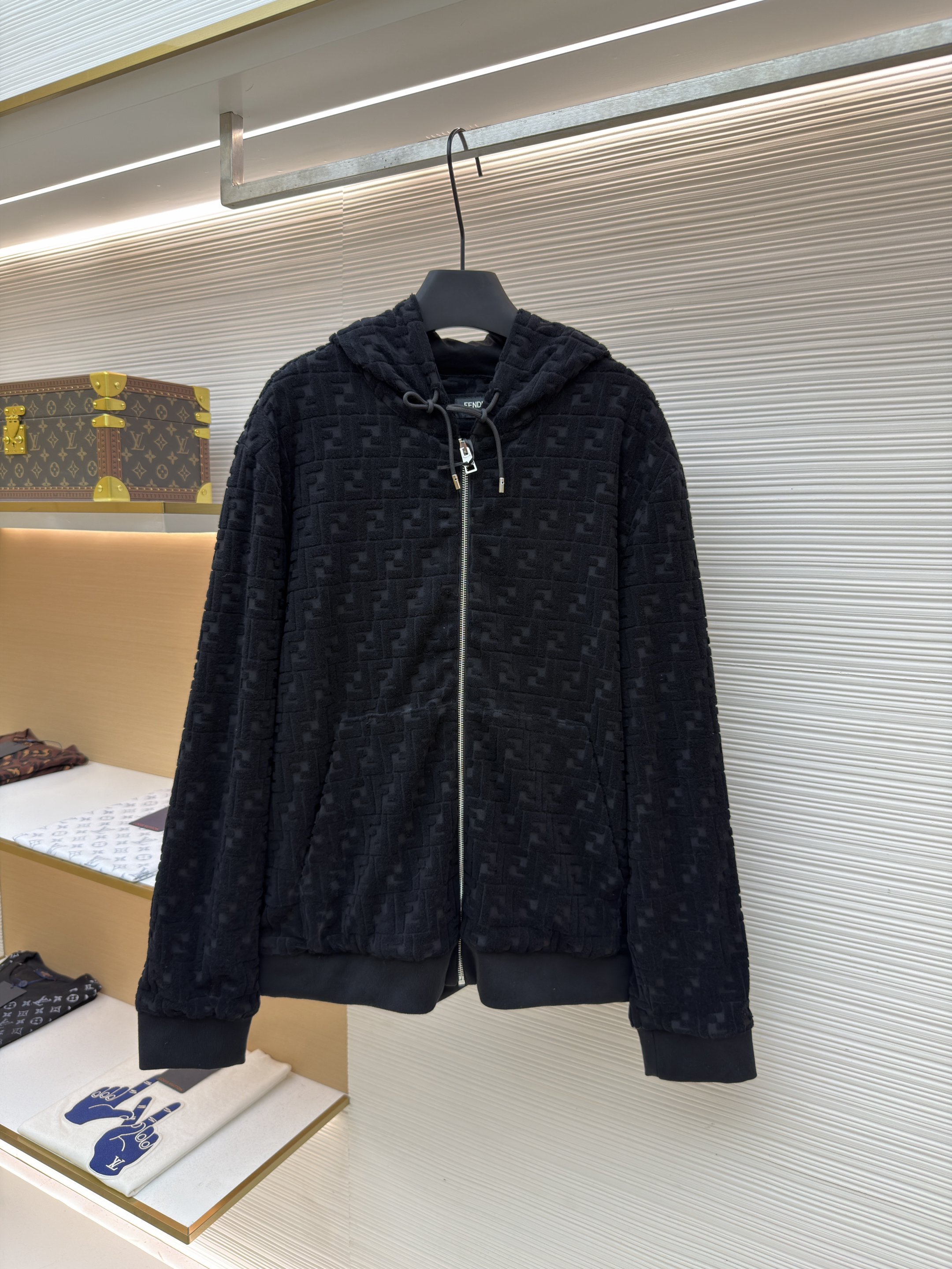 FENDI 芬迪 满印植绒拉链连帽卫衣 连帽衫 外套 夹克 长袖 秋冬 黑色 C0