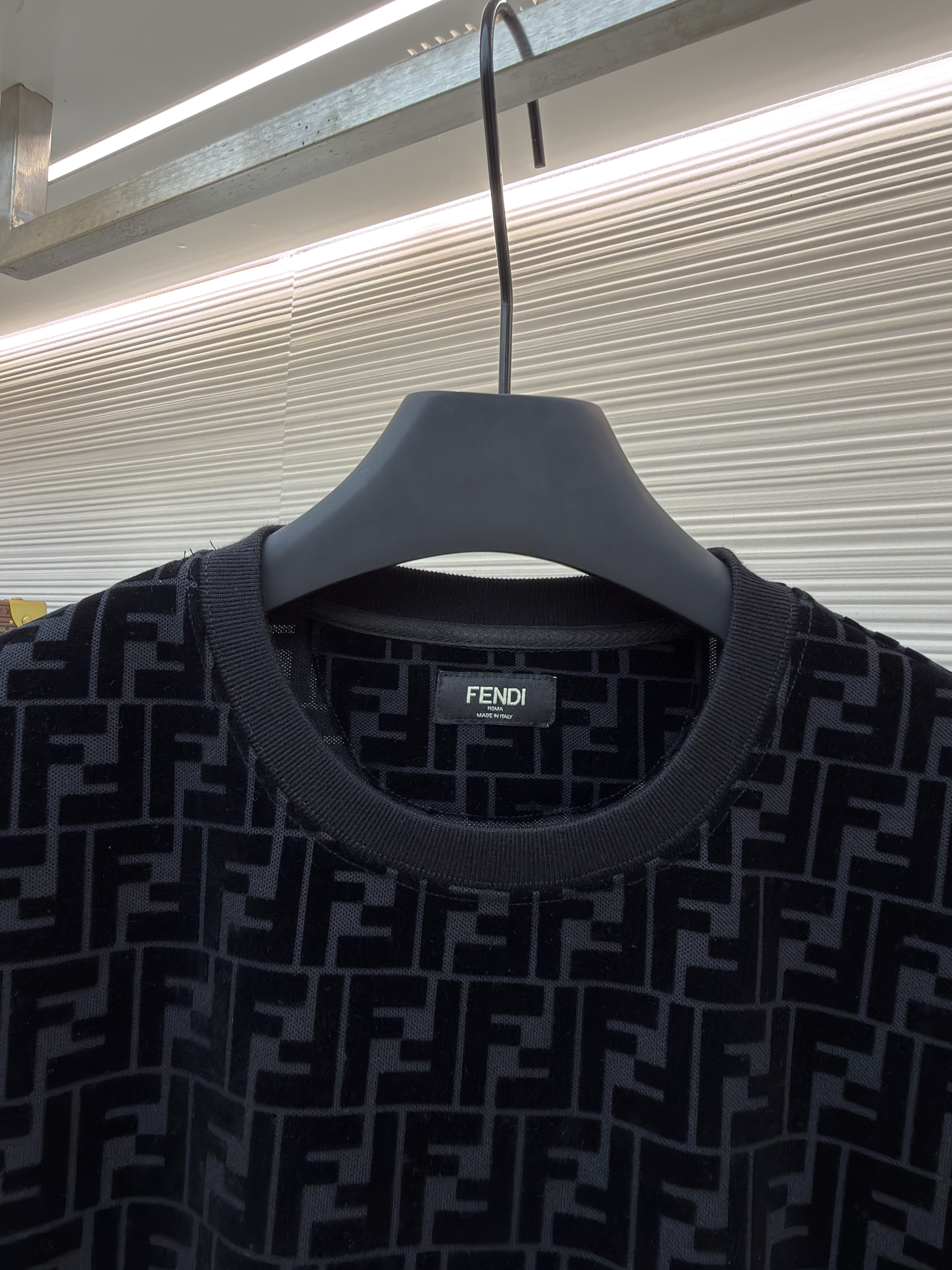 FENDI 芬迪 满印植绒圆领卫衣 外套 长袖 秋冬 黑色 A7