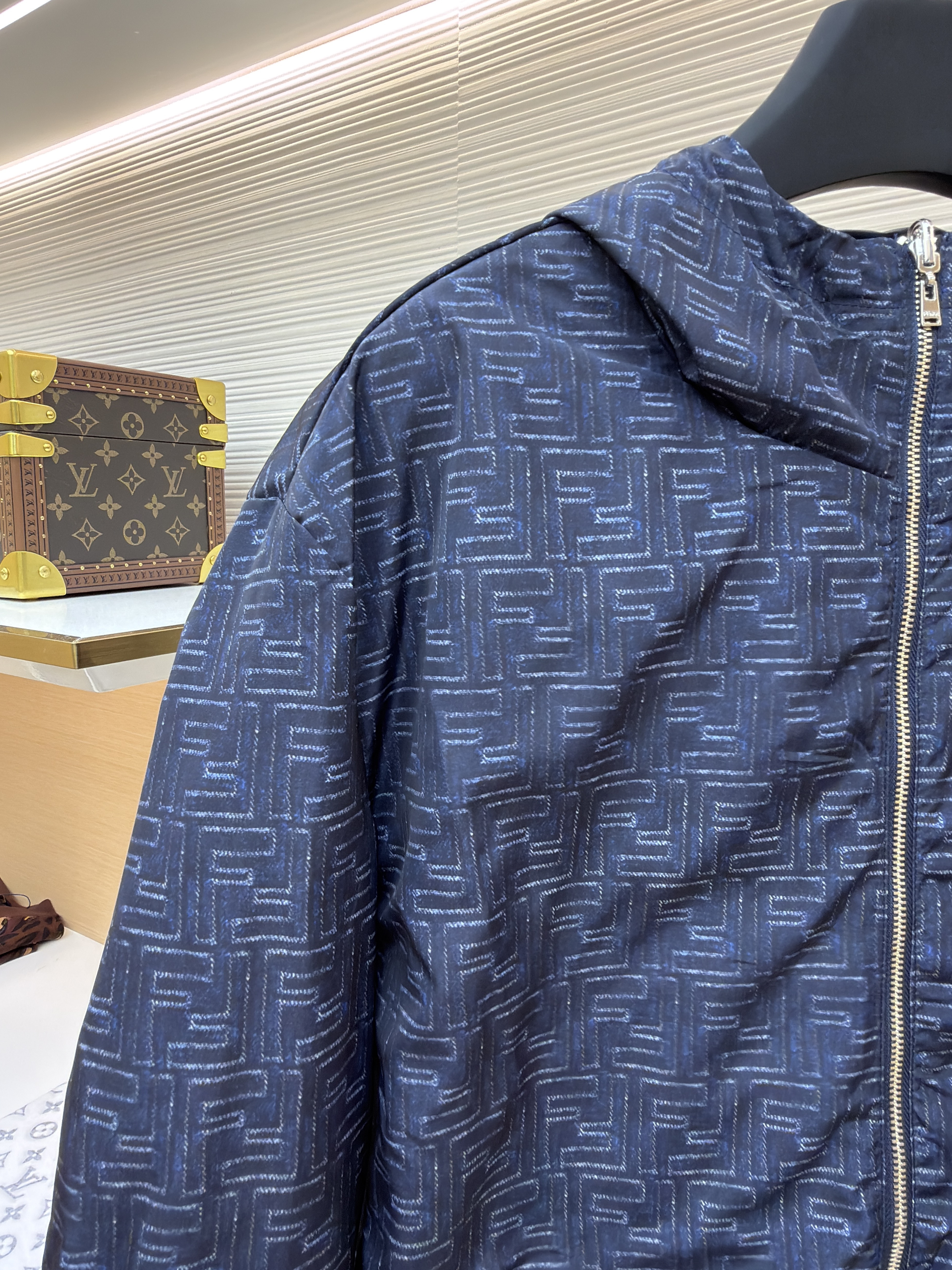 FENDI 芬迪 FF双面两穿拉链连帽外套 夹克 长袖 秋冬 藏蓝色 B5