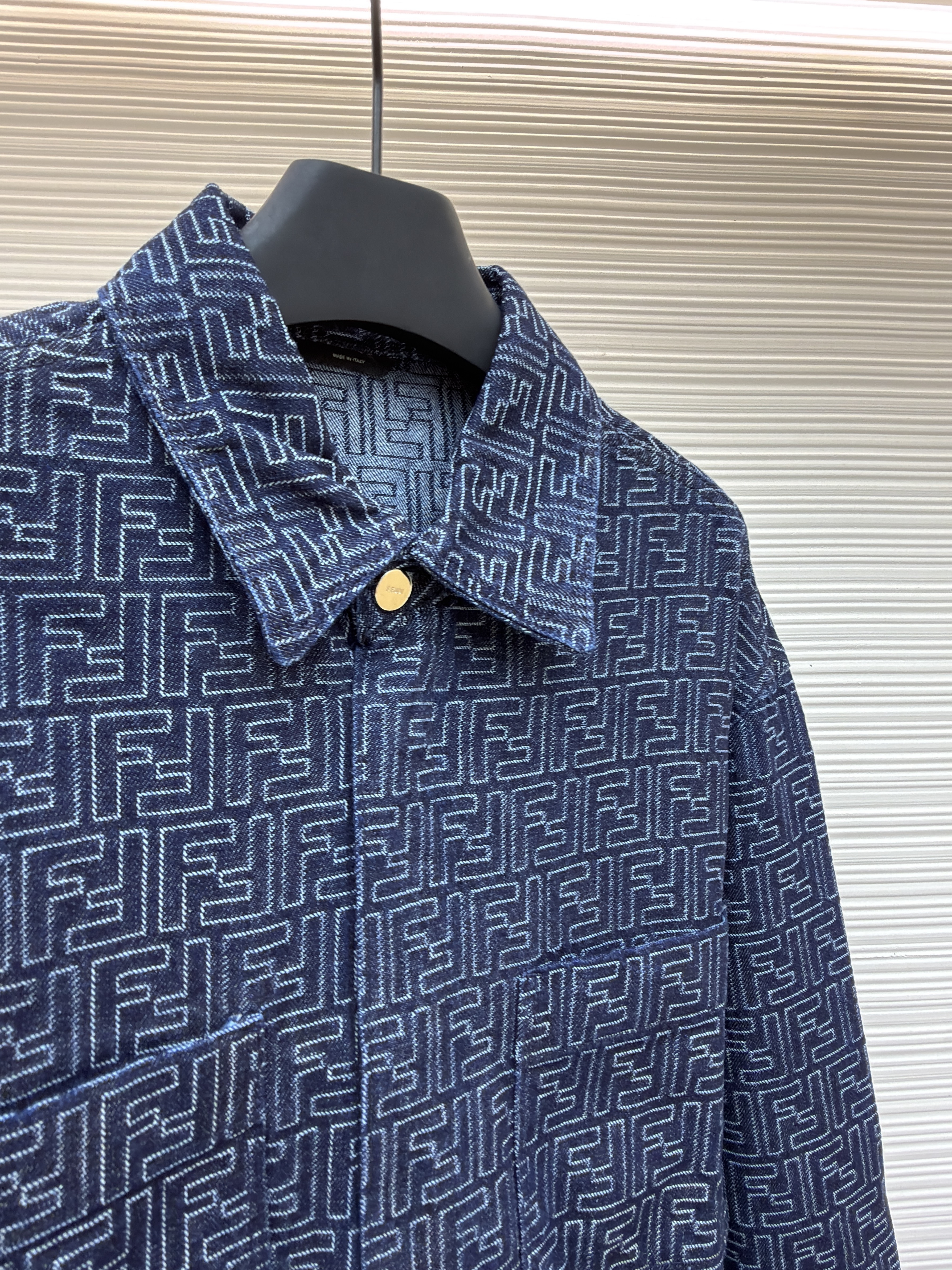 FENDI 芬迪 FF提花牛仔衬衫外套 牛仔衣 夹克 长袖 秋冬 蓝色 B0