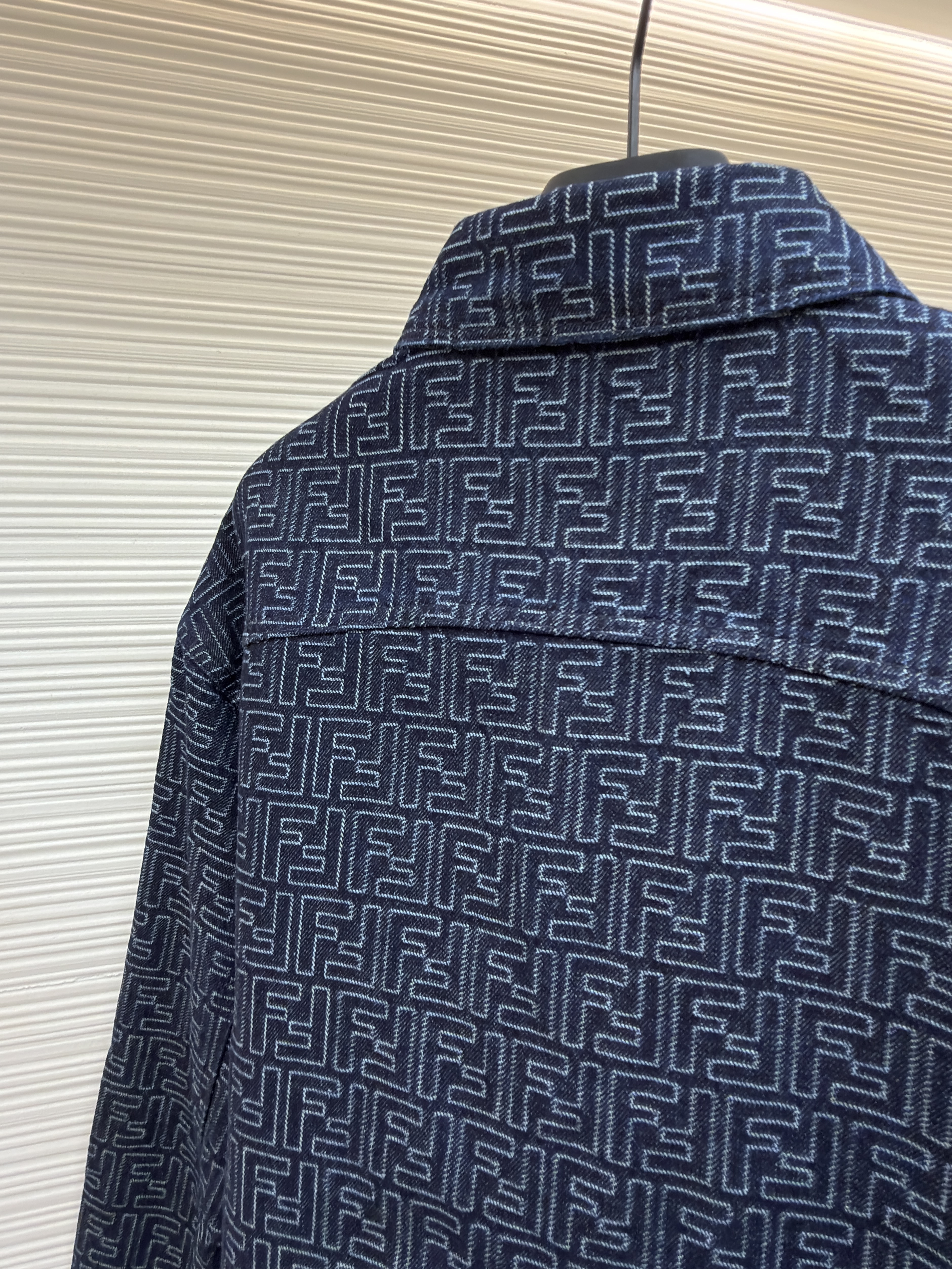 FENDI 芬迪 FF提花牛仔衬衫外套 牛仔衣 夹克 长袖 秋冬 蓝色 B0