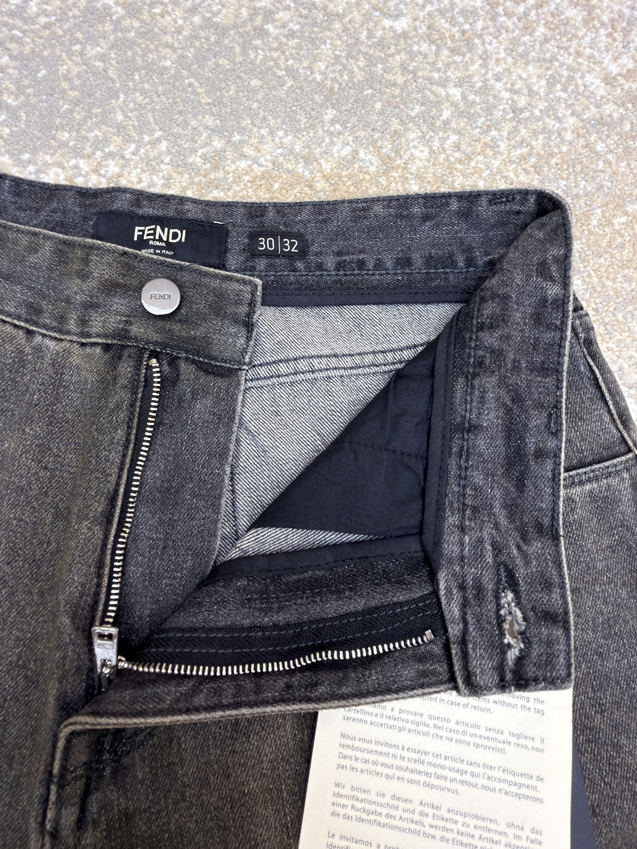 Fendi 芬迪 套染直筒牛仔裤 长裤 裤子 休闲裤 灰色 B0 
