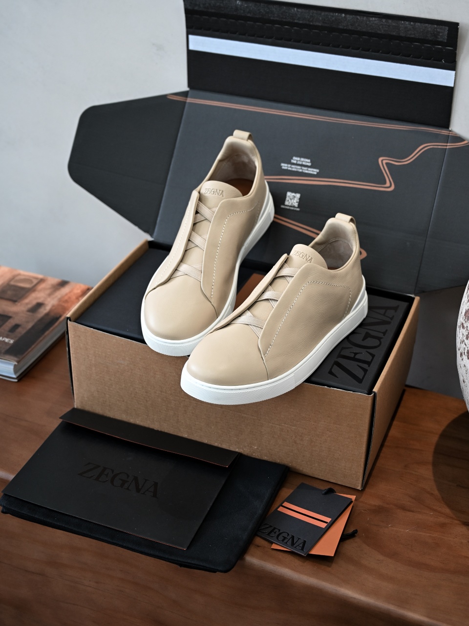 ZE2617 杰尼亚  Zegna Triple -(Smooth Leather) Laceless Sneakers -C0-10-LHOTA-S5207