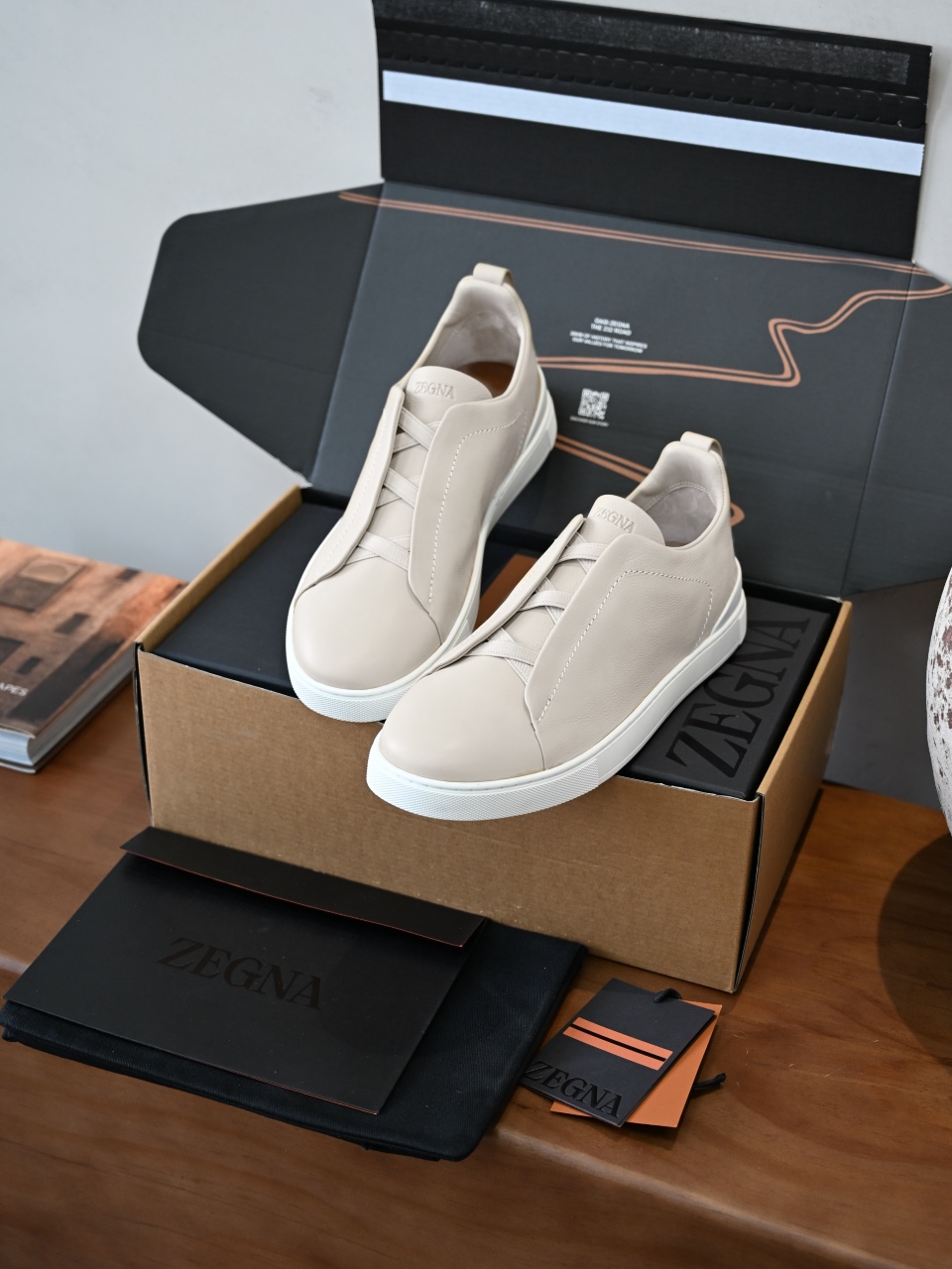ZE2617 杰尼亚 Zegna Triple -(Smooth Leather) Laceless Sneakers -C0-10-LHOTA-S5207