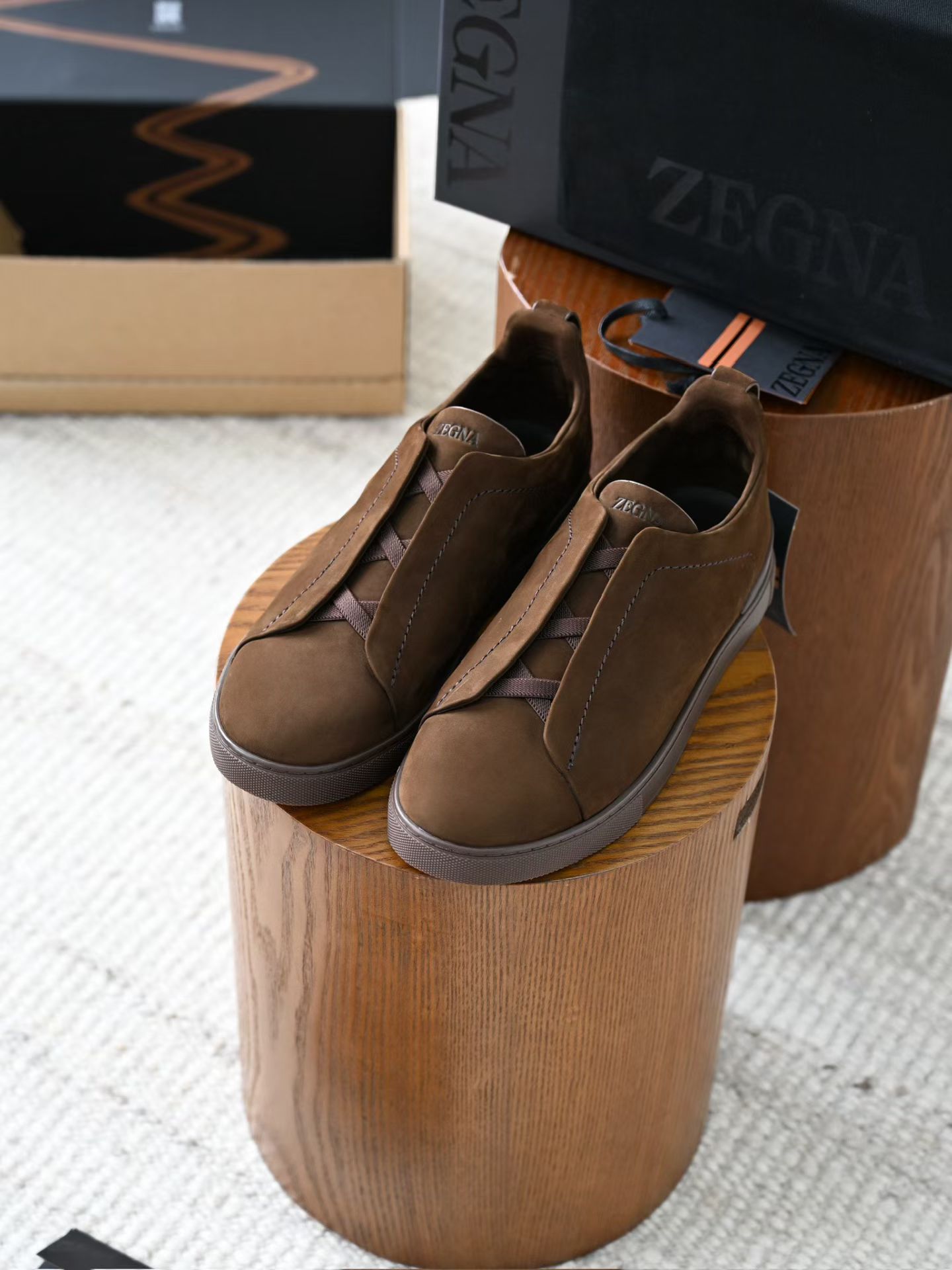 ZE2441-5 杰尼亚 Zegna Triple -(Suede) Laceless Sneakers -C0-LHNBC-S7964Z