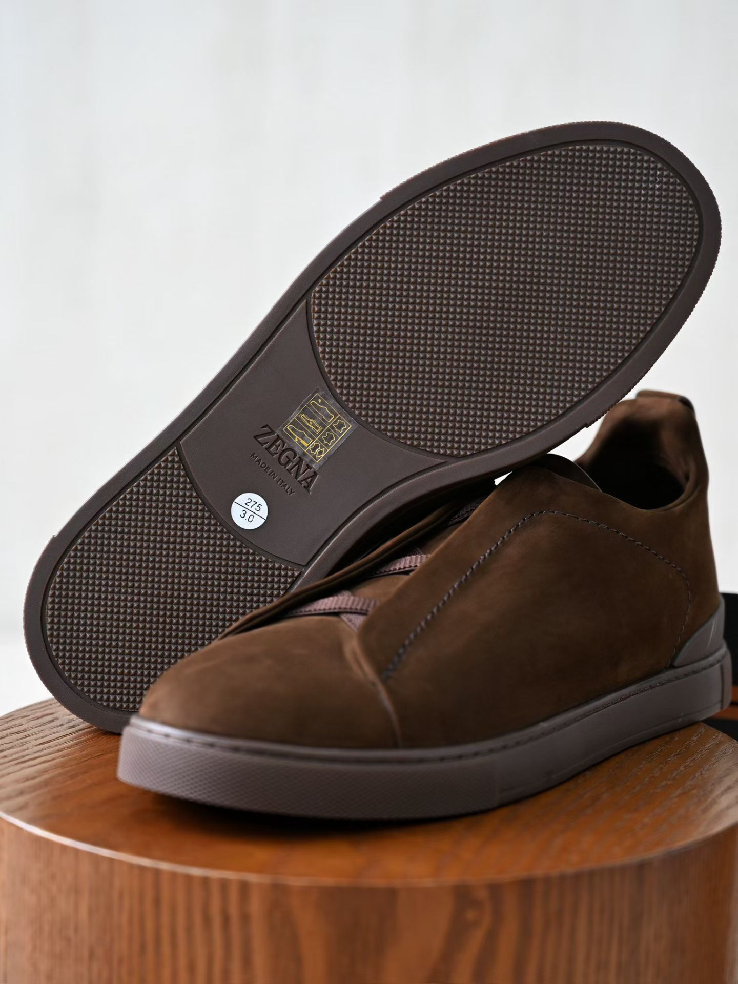 ZE2441-5 杰尼亚 Zegna Triple -(Suede) Laceless Sneakers -C0-LHNBC-S7964Z