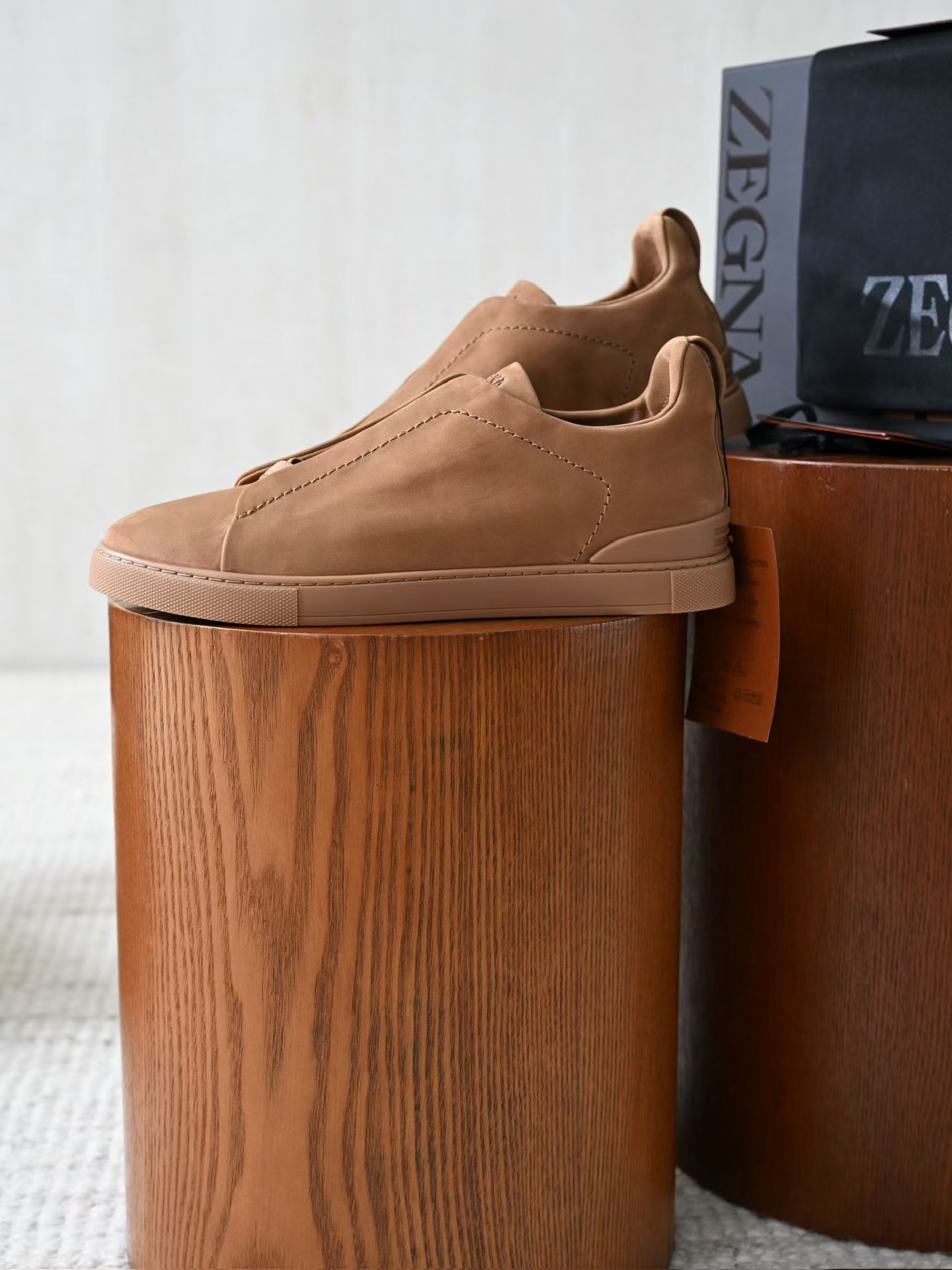 ZE2441-5 杰尼亚 Zegna Triple -(Suede) Laceless Sneakers -C0-LHNBC-S7964Z