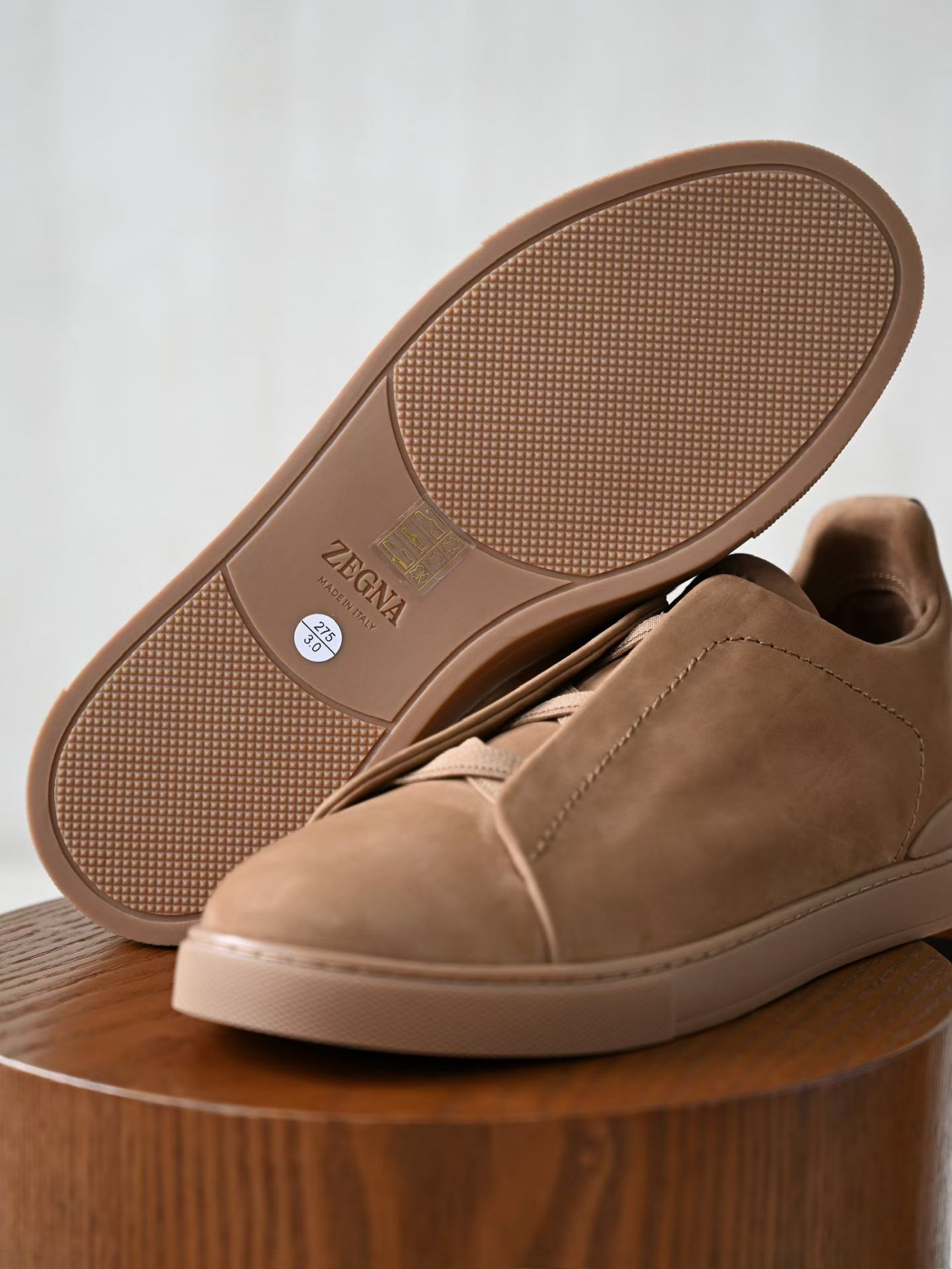 ZE2441-5 杰尼亚 Zegna Triple -(Suede) Laceless Sneakers -C0-LHNBC-S7964Z