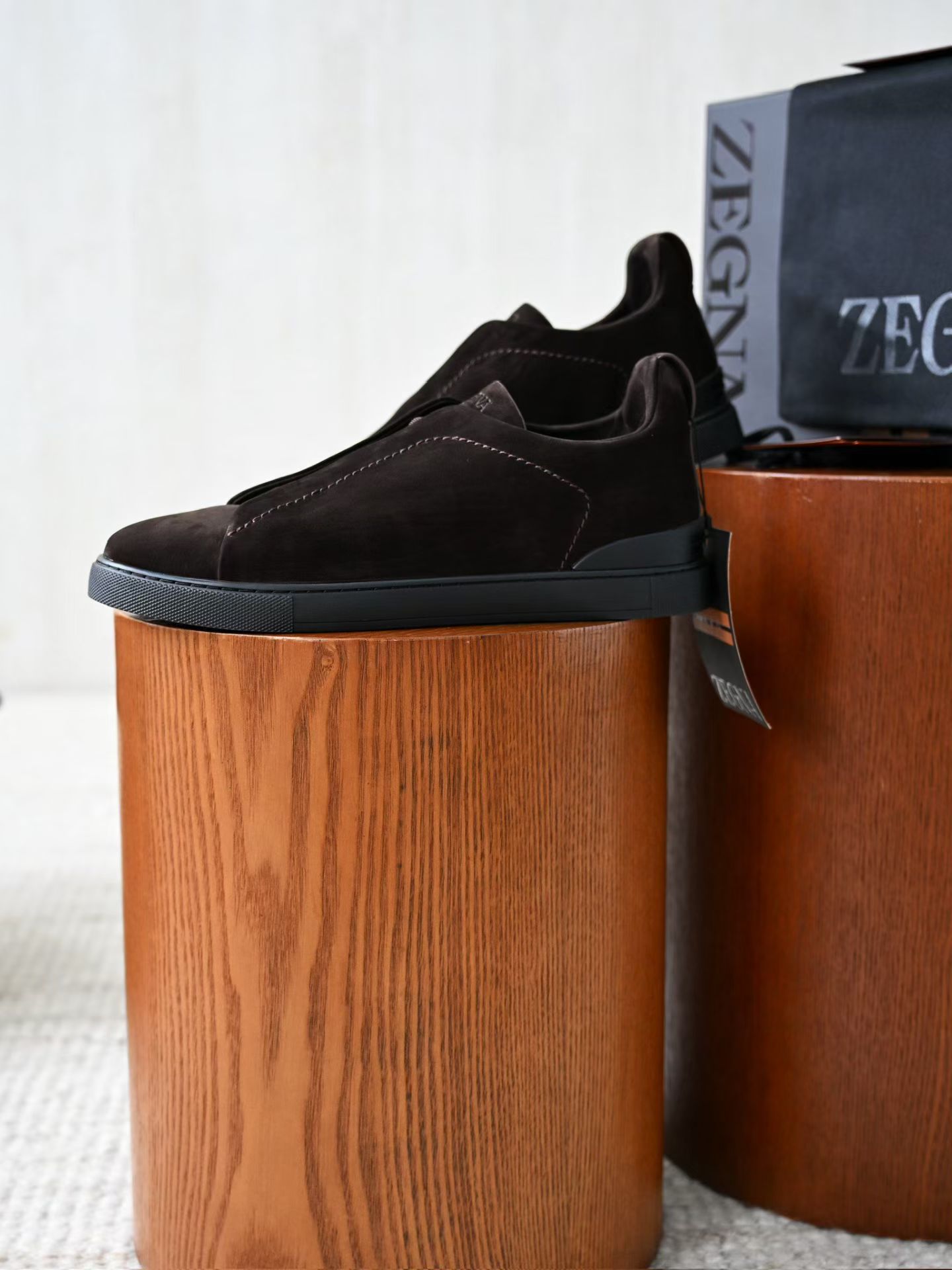 ZE2441-5 杰尼亚 Zegna Triple -(Suede) Laceless Sneakers -C0-LHNBC-S7964Z