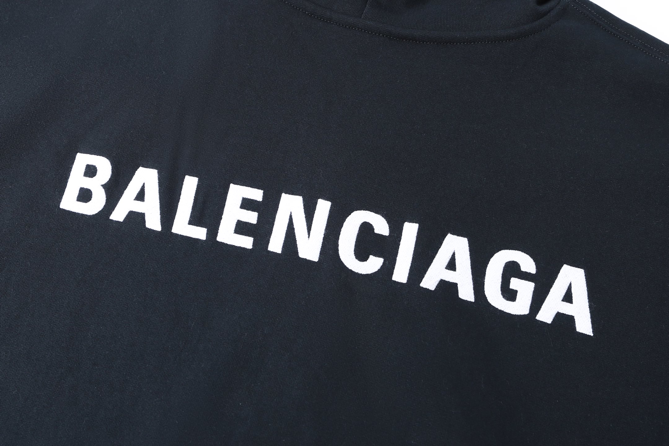 Balenciaga 巴黎世家 字母刺绣连帽卫衣 外套 连帽衫 长袖 秋冬 黑色 白色 B0