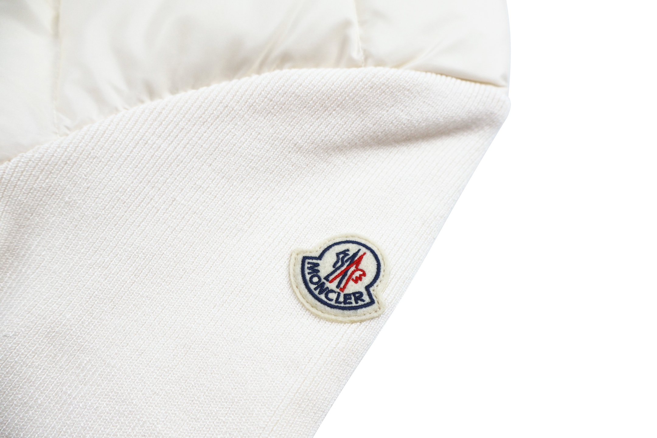 Moncler 蒙口 Padded Corduroy系列 针织拼袖拉链立领羽绒服 夹克 长袖 外套 女款 保暖 白色 黑色 C5