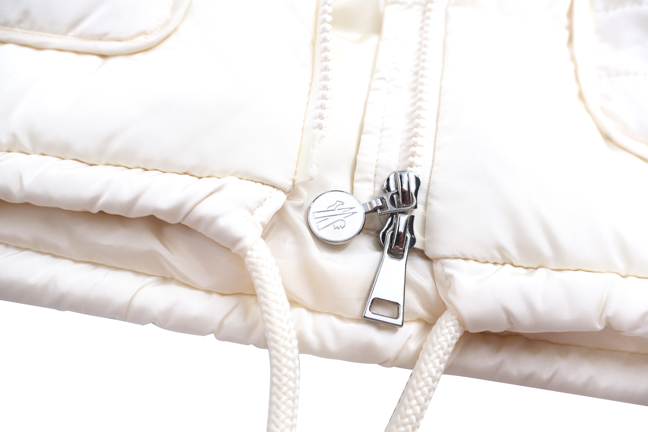 Moncler 蒙口 Padded Corduroy系列 针织拼袖拉链立领羽绒服 夹克 长袖 外套 女款 保暖 白色 黑色 C5