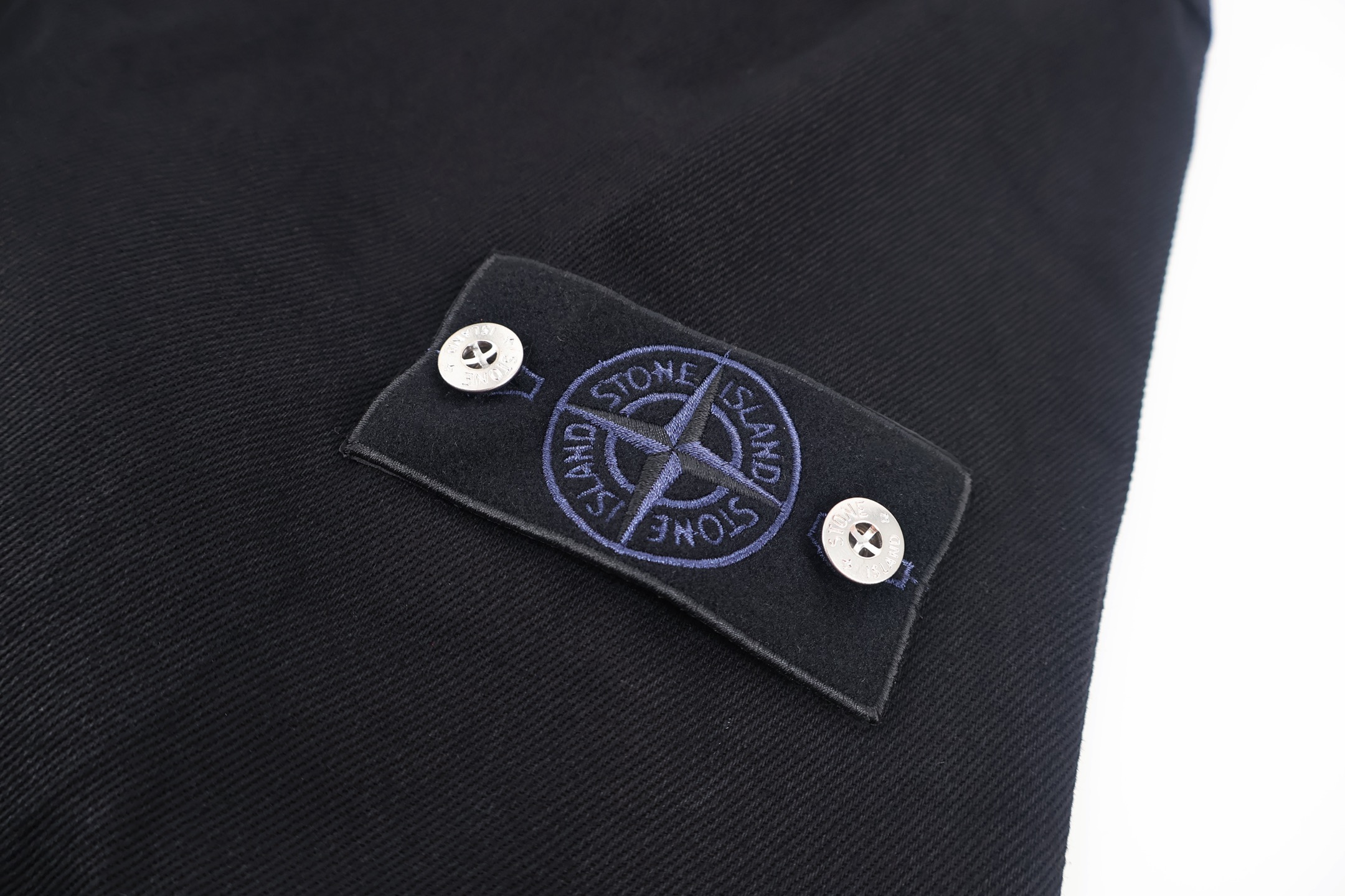STONE ISLAND 石头岛 斜纹工装牛仔衬衫 外套 长袖 黑色 B5
