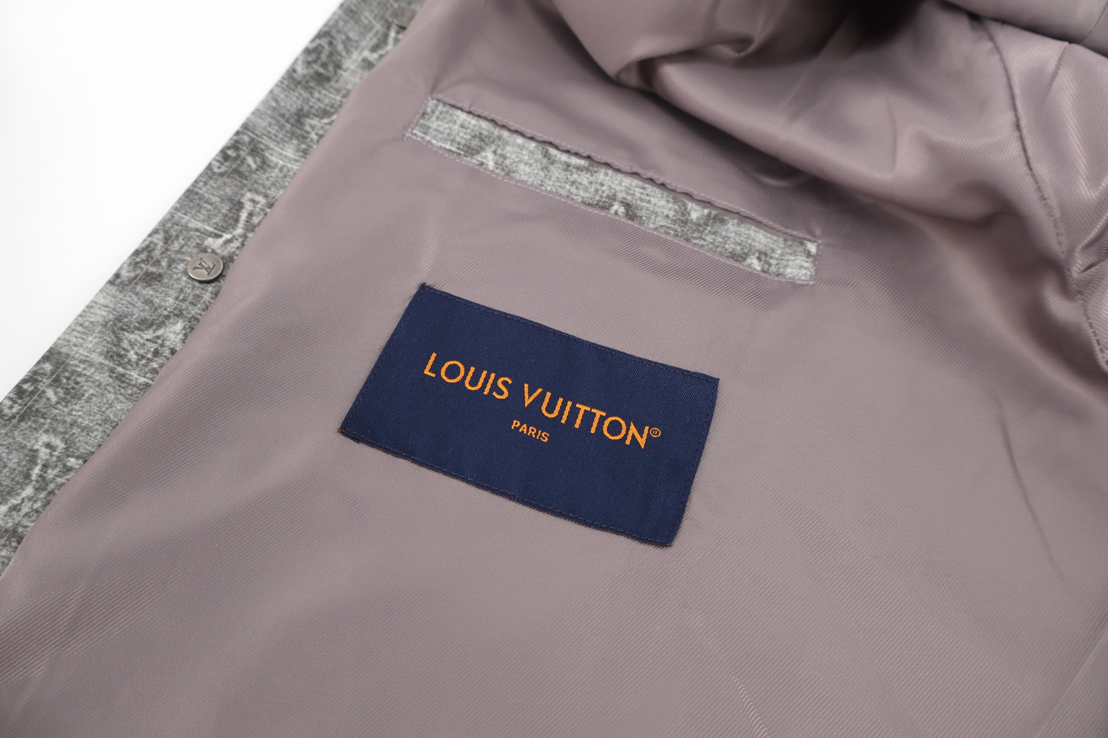 LOUIS VUITTON 路易威登 满印老花翻领夹克外套 长袖 秋冬 灰色 B5