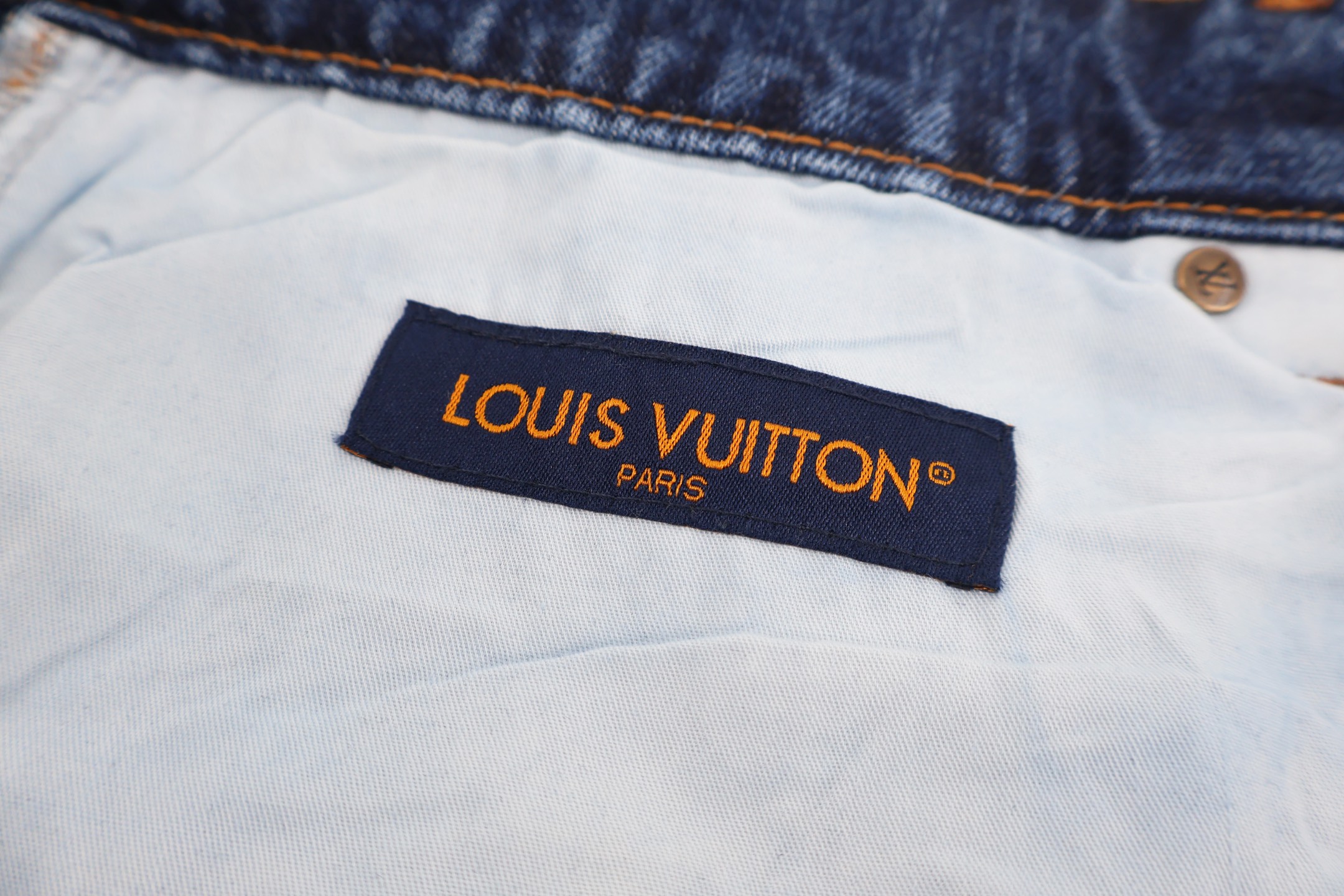 LOUIS VUITTON  路易威登 LV 字烫钻刺绣牛仔裤 裤子 长裤 蓝色 C0