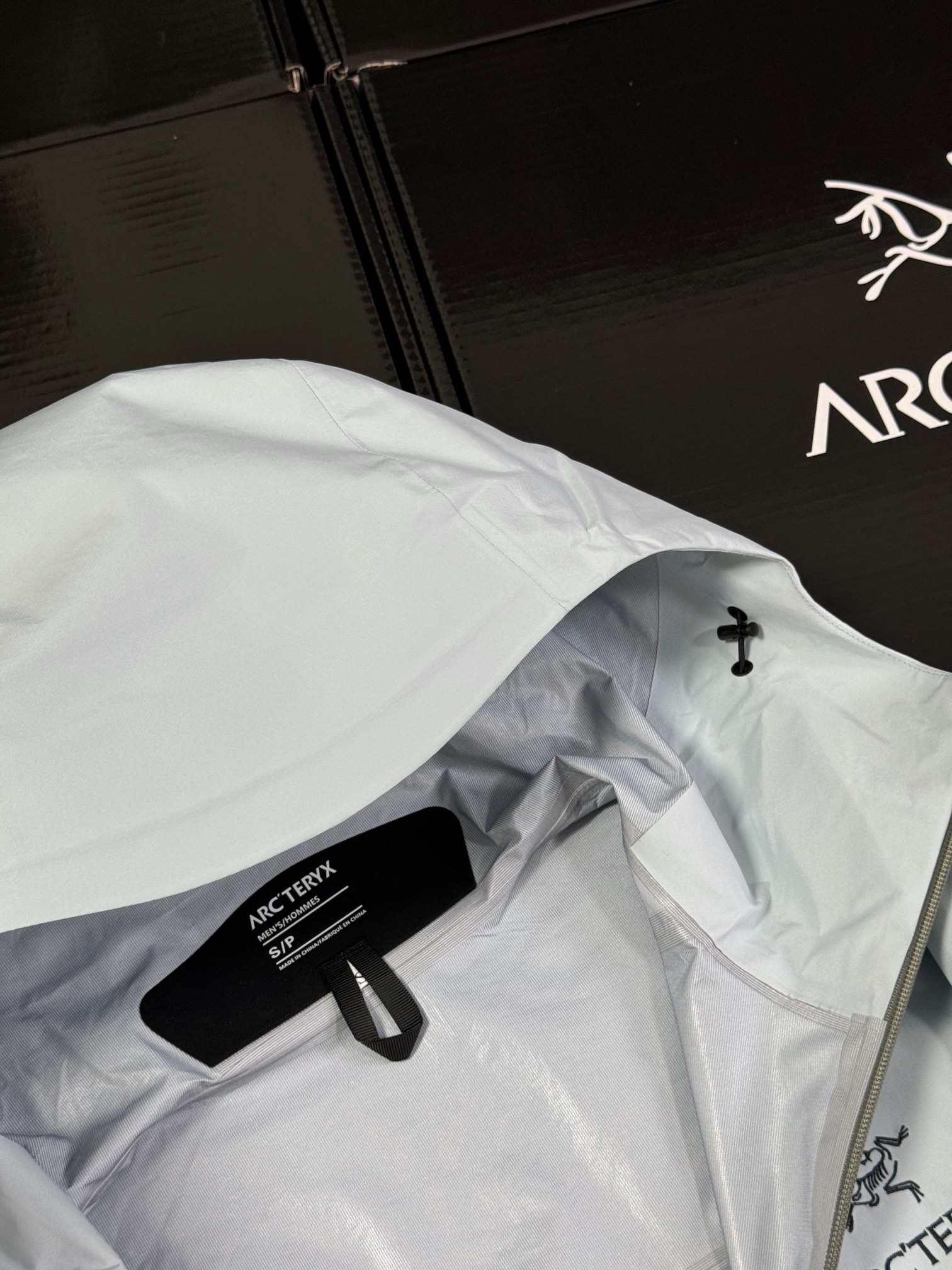 G03 台州 Arcteryx 始祖鸟 BETA LT 硬壳 连帽 冲锋衣 长袖 男款 破晓蓝 B0-26844