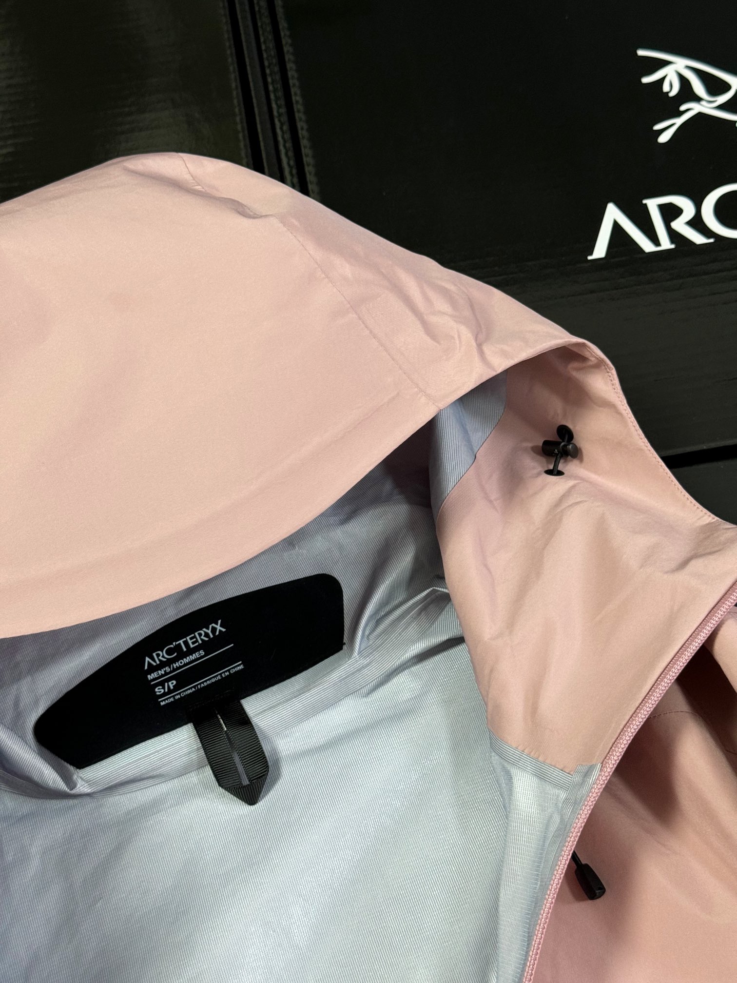 G03 台州 Arcteryx 始祖鸟 BETA LT 硬壳 连帽 冲锋衣 长袖 男款 粉色 B0-26844