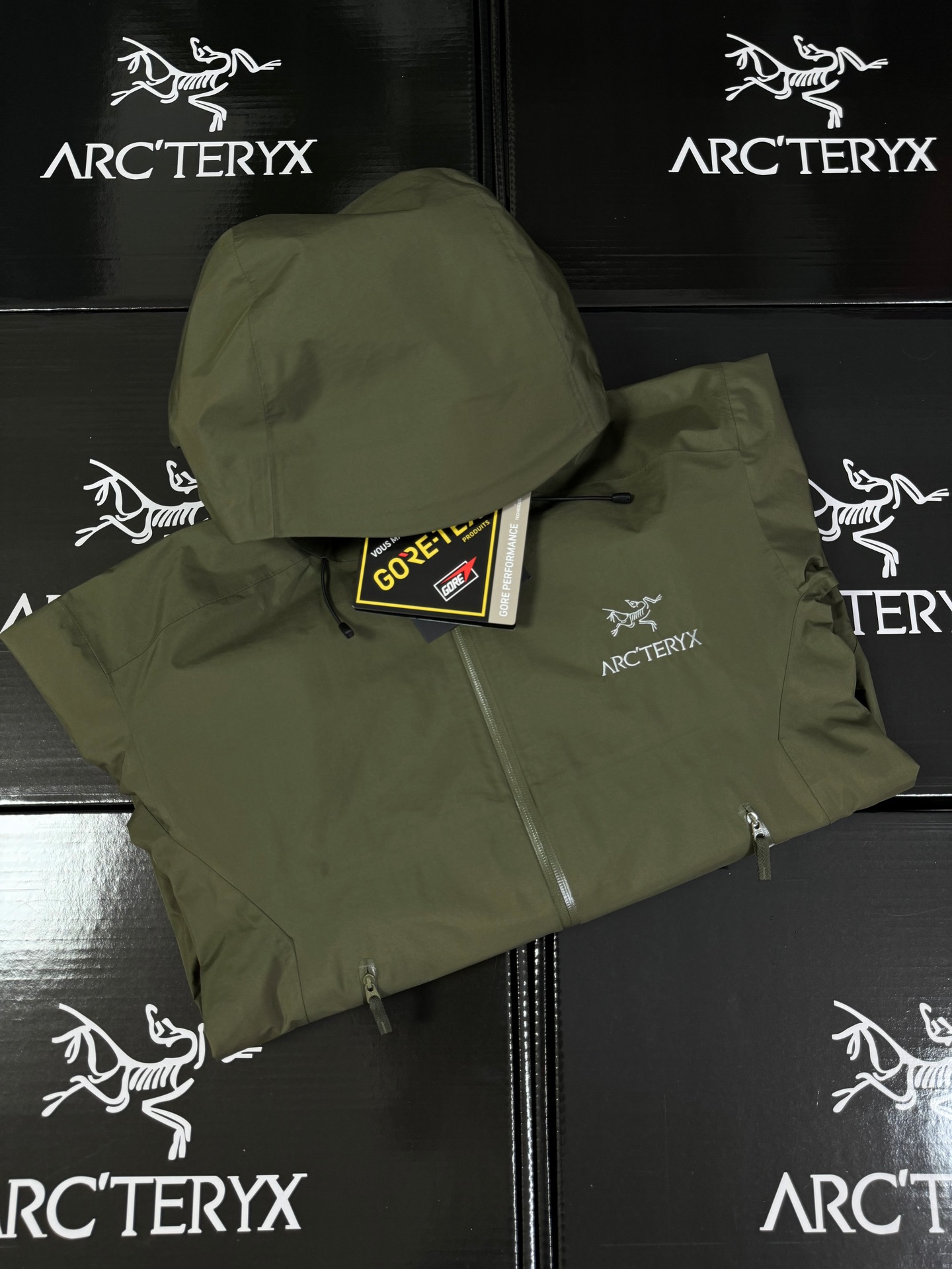 G03台州 Arcteryx 始祖鸟 BETA LT 硬壳 连帽 冲锋衣 长袖 男款 复古绿 B0-26844