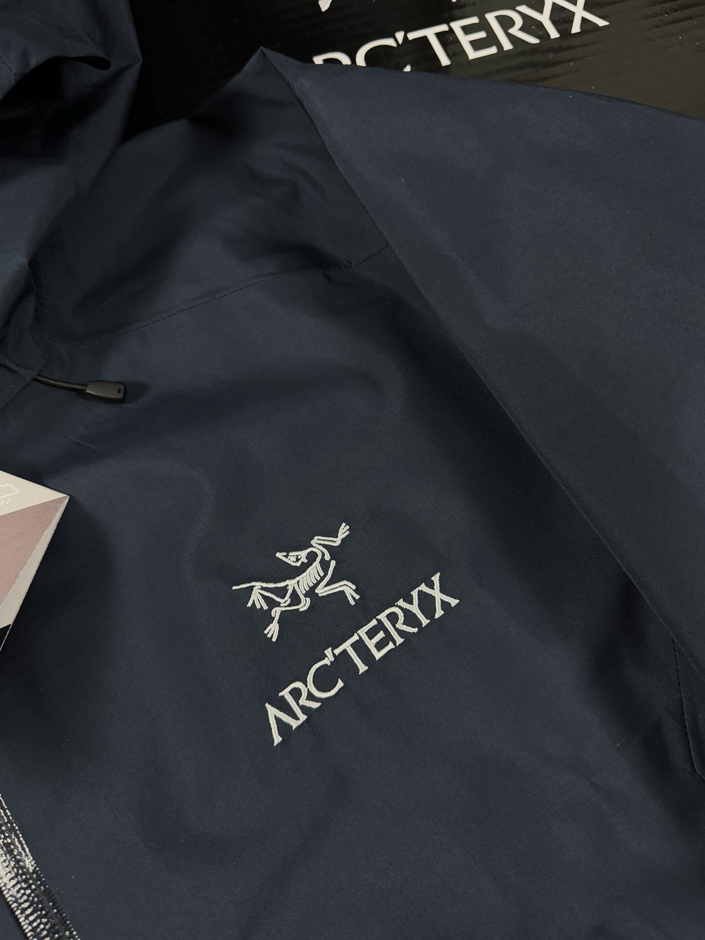 G03台州 Arcteryx 始祖鸟 BETA LT 硬壳 连帽 冲锋衣 长袖 男款 幸运蓝 B0-26844